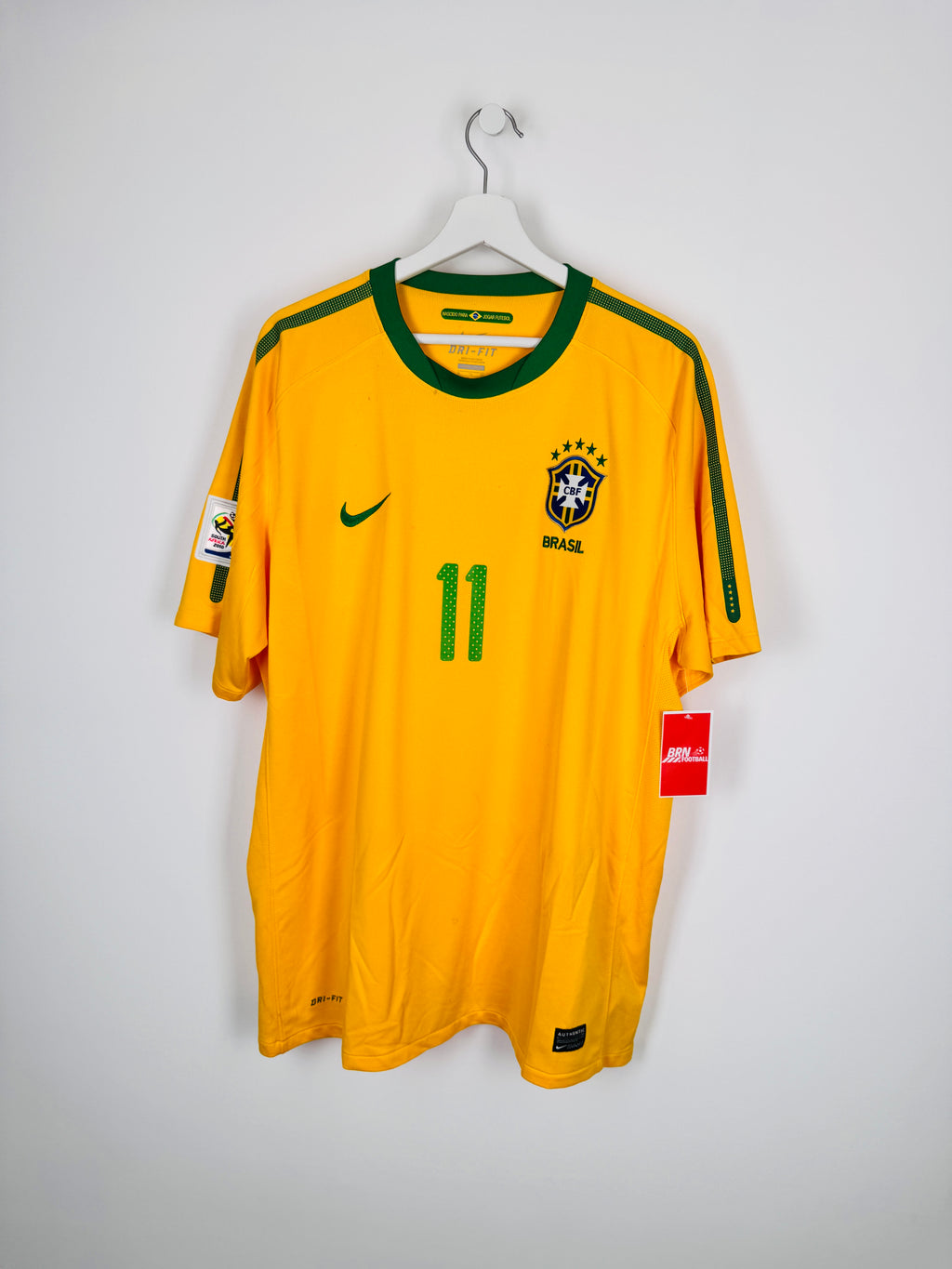 MAILLOT DE FOOTBALL BRÉSIL 2010 DOMICILE - ROBINHO #11 (XL)