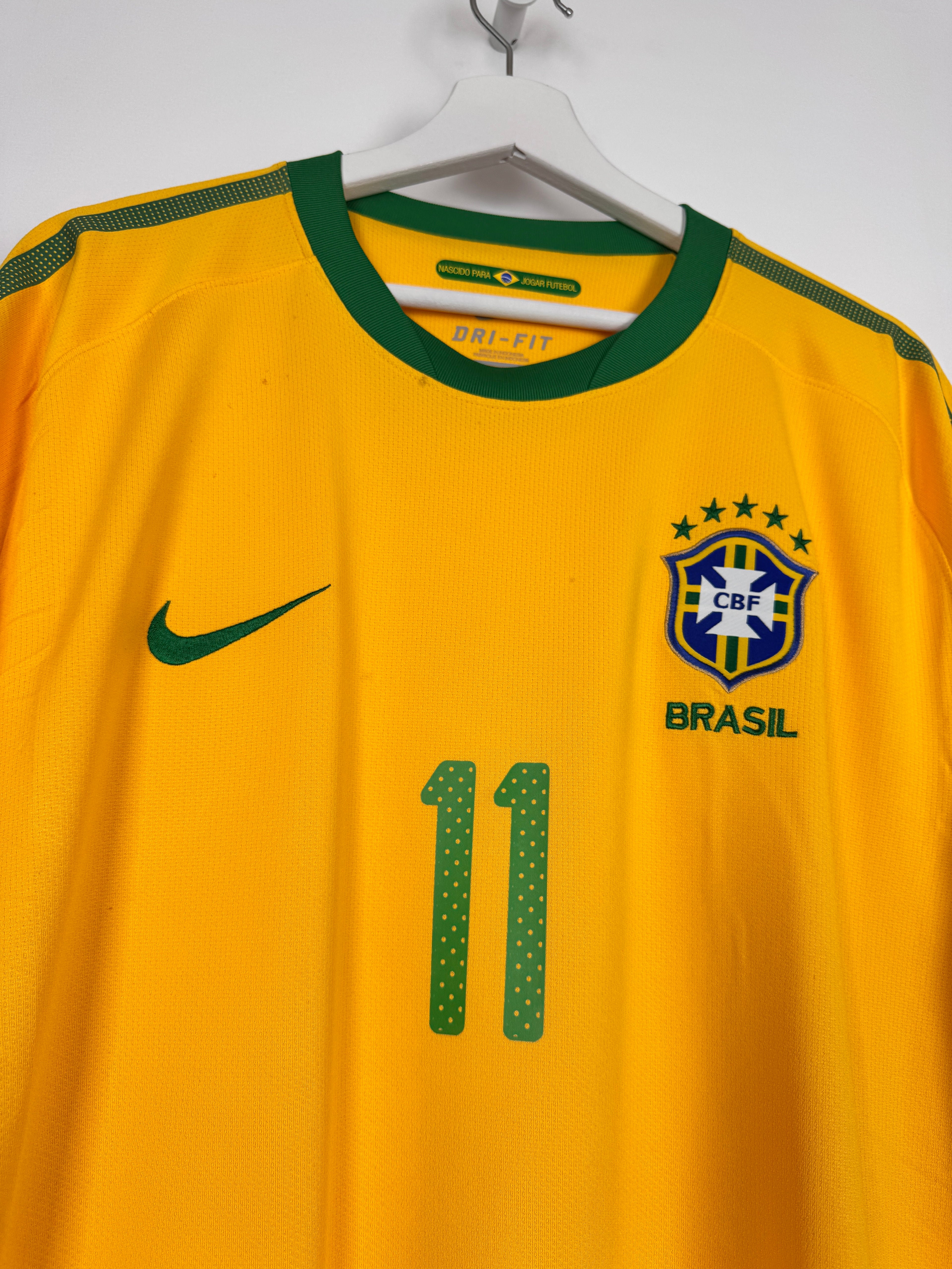 MAILLOT DE FOOTBALL BRÉSIL 2010 DOMICILE - ROBINHO #11 (XL)