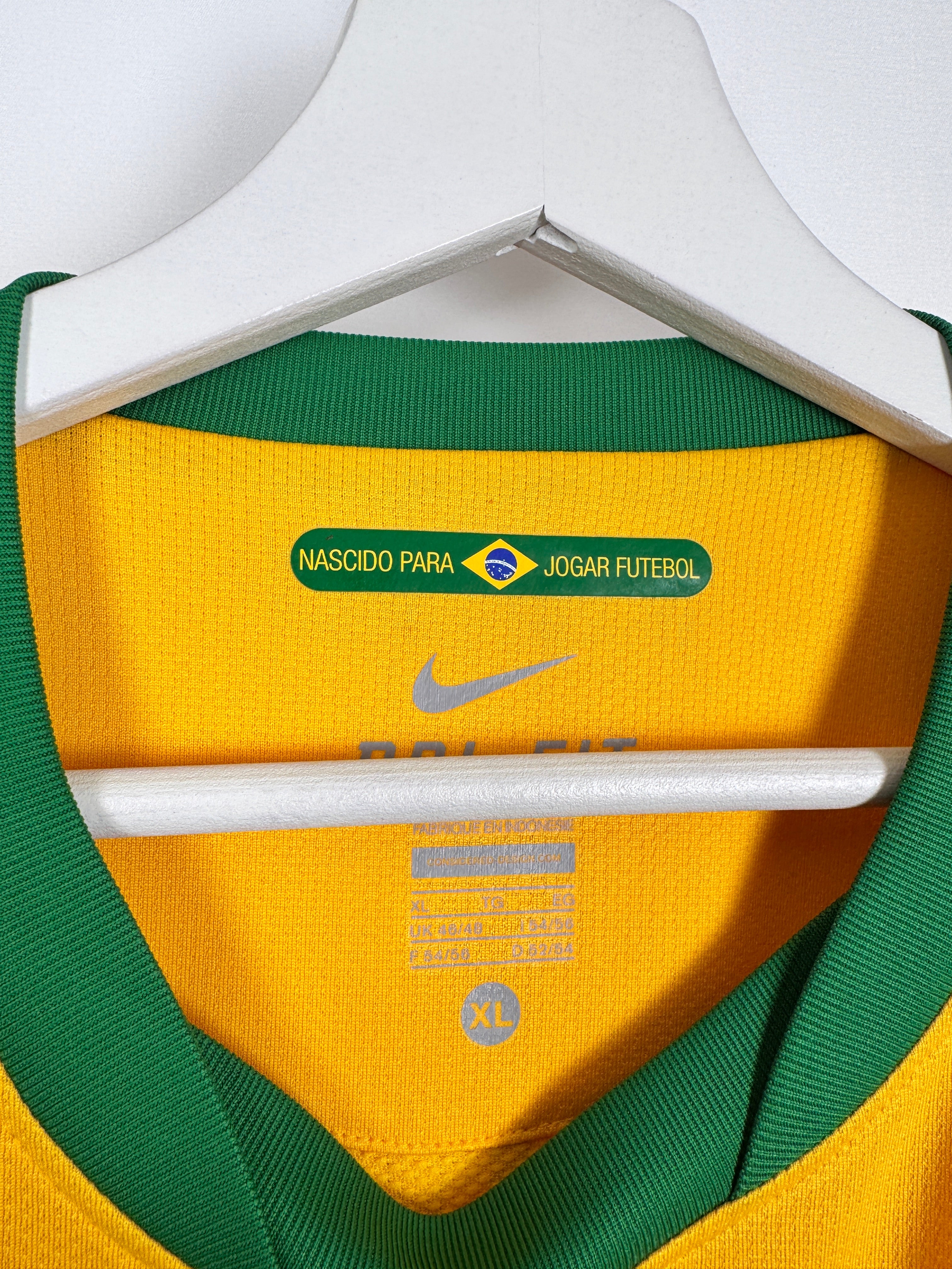 MAILLOT DE FOOTBALL BRÉSIL 2010 DOMICILE - ROBINHO #11 (XL)