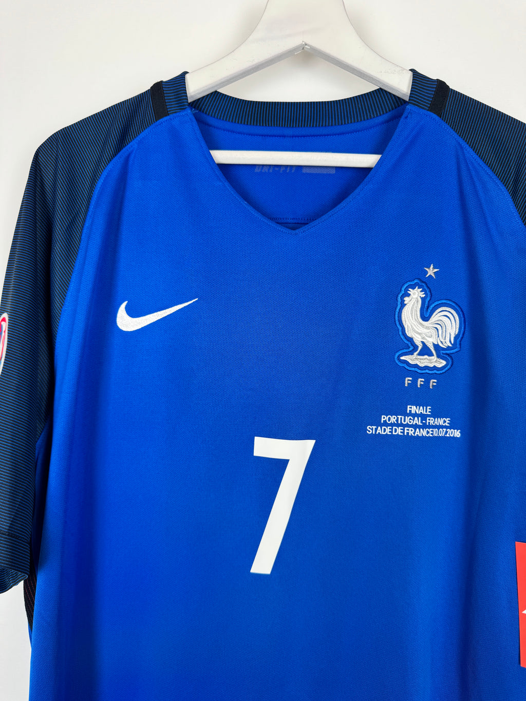 FRANCE NATIONAL FOOTBALL TEAM HOME JERSEY 2016 - GRIEZMANN #7 EURO FINAL (XL)