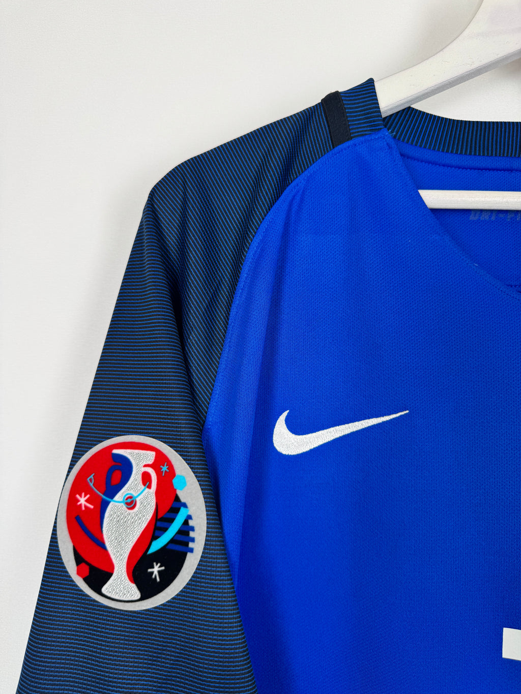 FRANCE NATIONAL FOOTBALL TEAM HOME JERSEY 2016 - GRIEZMANN #7 EURO FINAL (XL)