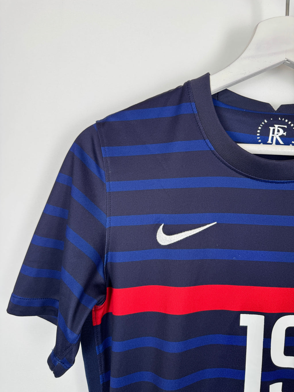 FRANCE NATIONAL FOOTBALL TEAM 2020 HOME JERSEY - BENZEMA #19 (XS)