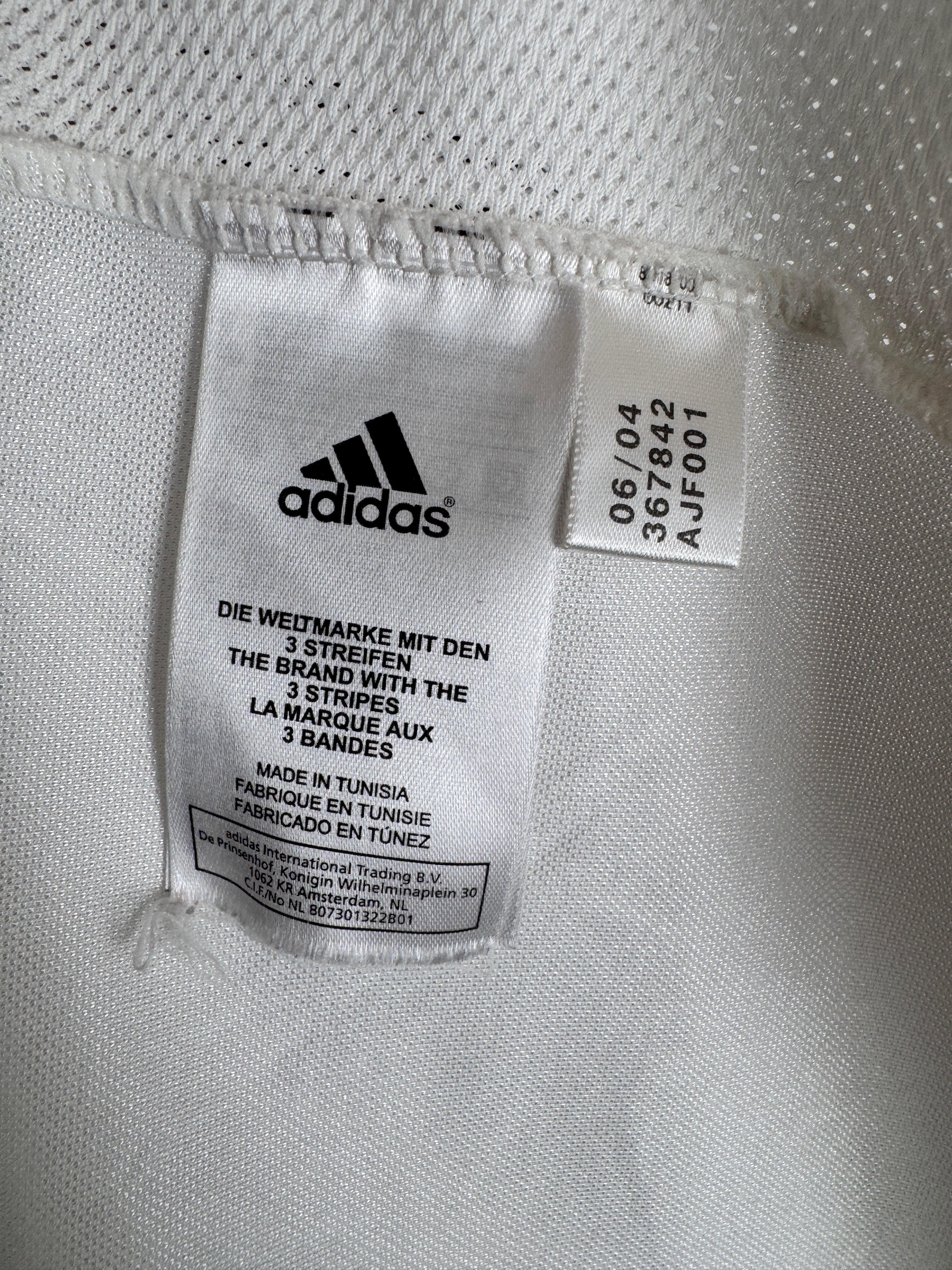 MAILLOT DE FOOTBALL REAL MADRID 2005/2006 DOMICILE - ZINÉDINE ZIDANE #5 (L)