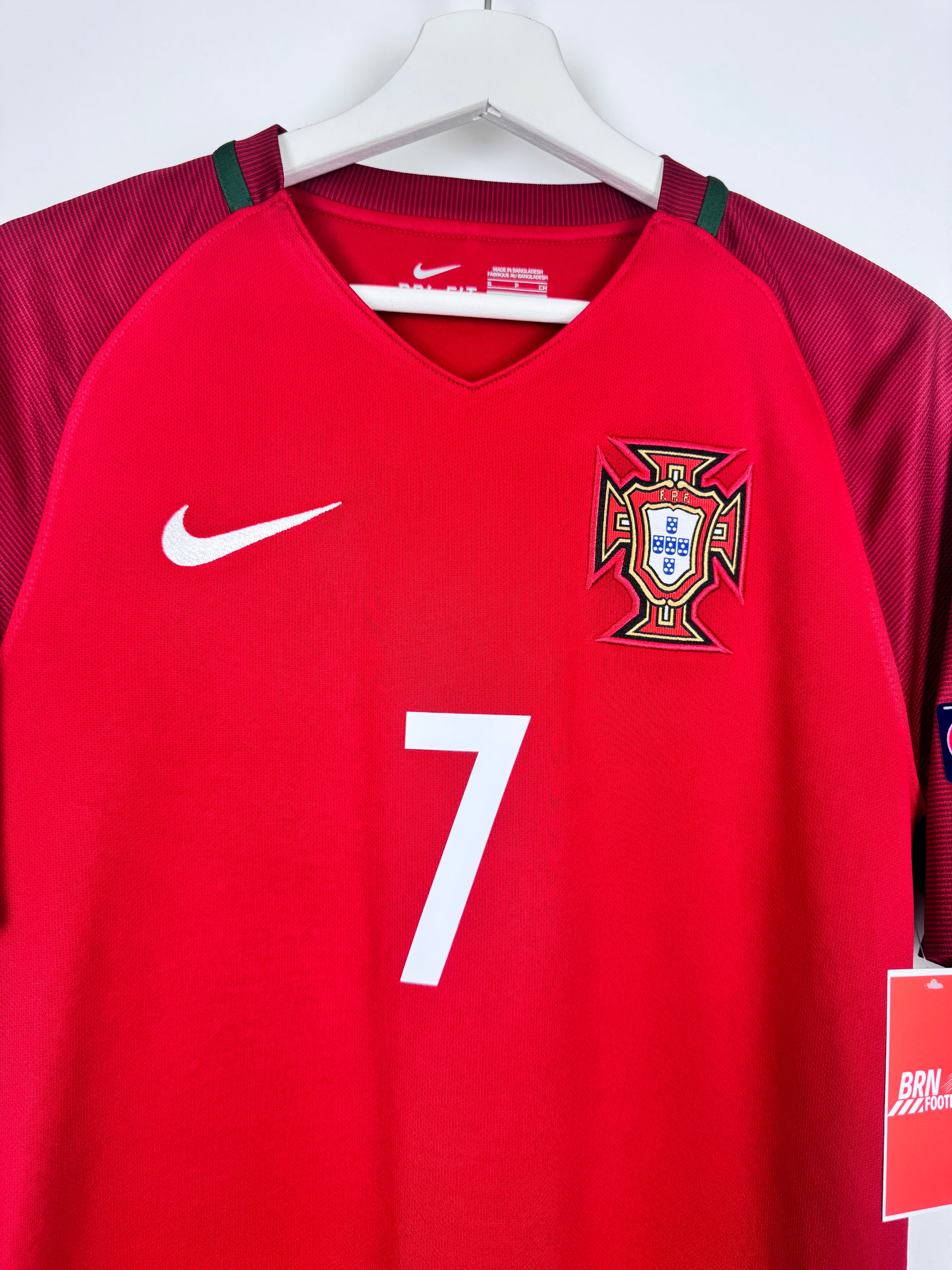 MAILLOT DE FOOTBALL PORTUGAL 2016 DOMICILE - CRISTIANO RONALDO #7 (S)