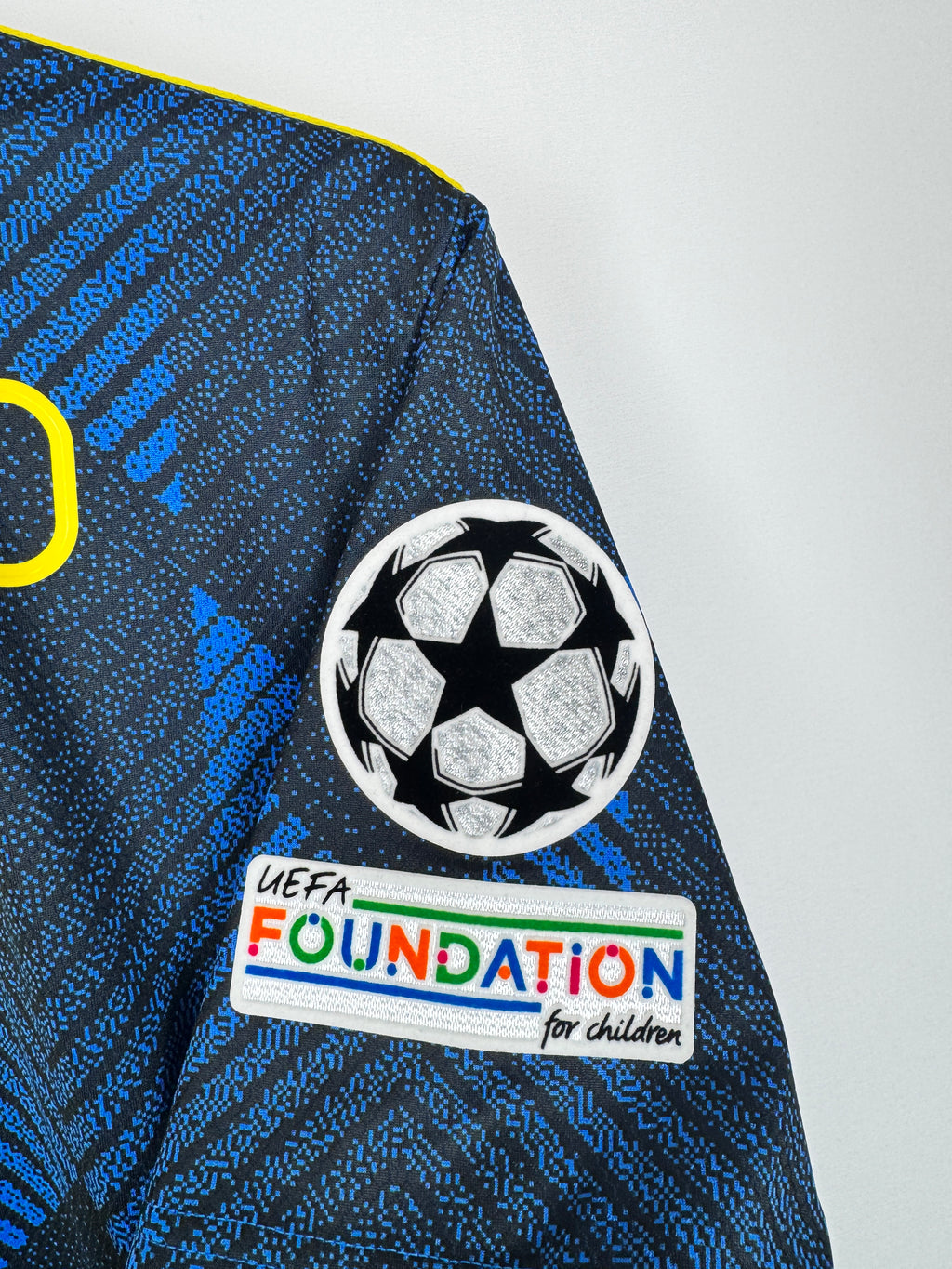 CAMISETA DE FÚTBOL MANCHESTER UNITED 2021/2022 TERCERA - RONALDO #7 (M)