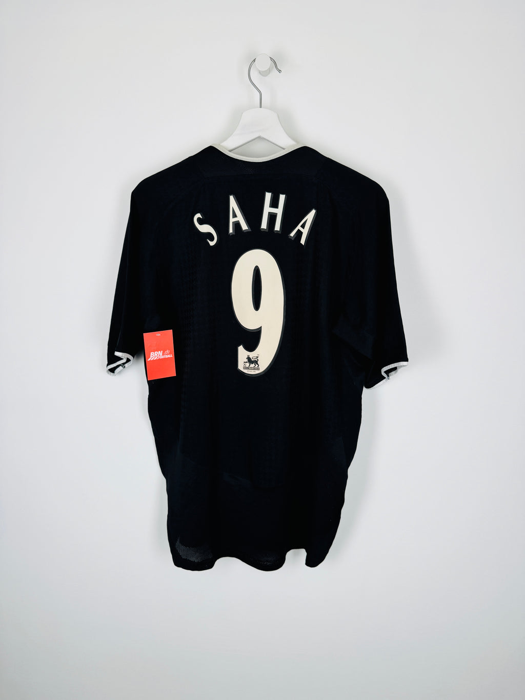 MANCHESTER UNITED 2003/2004 AWAY FOOTBALL SHIRT - SAHA #9 (M)