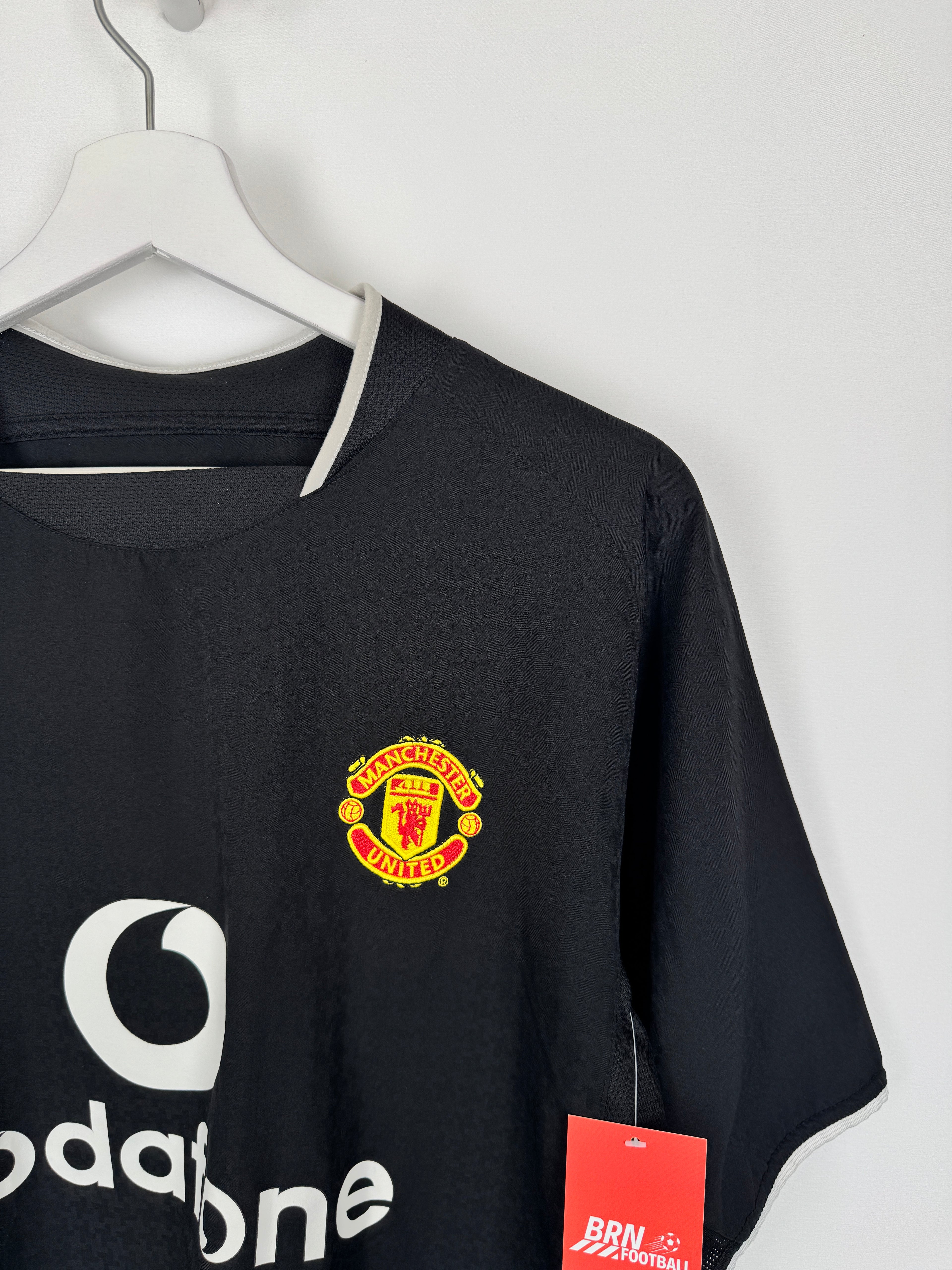 MANCHESTER UNITED 2003/2004 AWAY FOOTBALL SHIRT - SAHA #9 (M)
