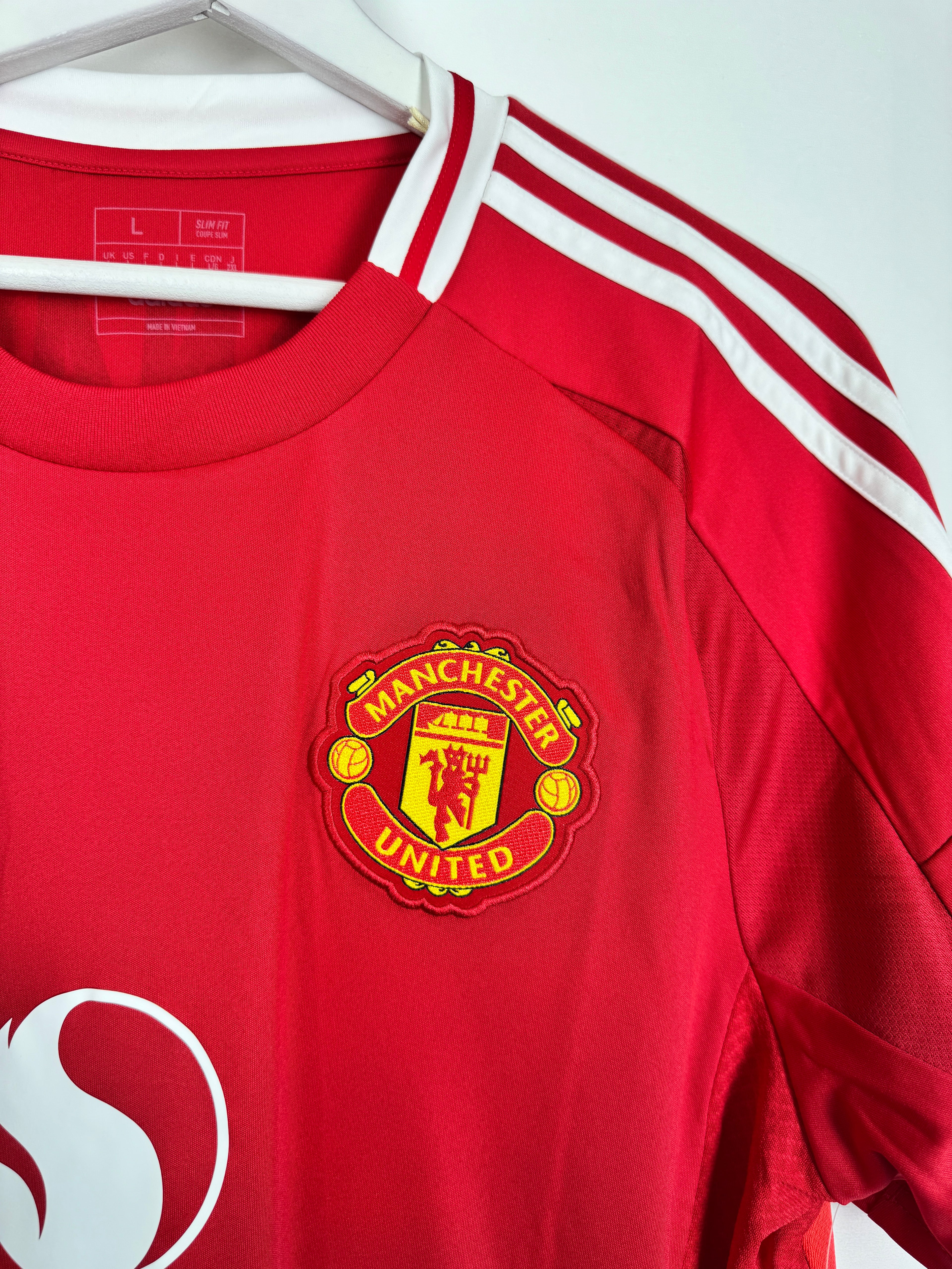 CAMISETA DE FÚTBOL MANCHESTER UNITED 2024/2025 LOCAL NUEVA - B.FERNANDES #8 (L)