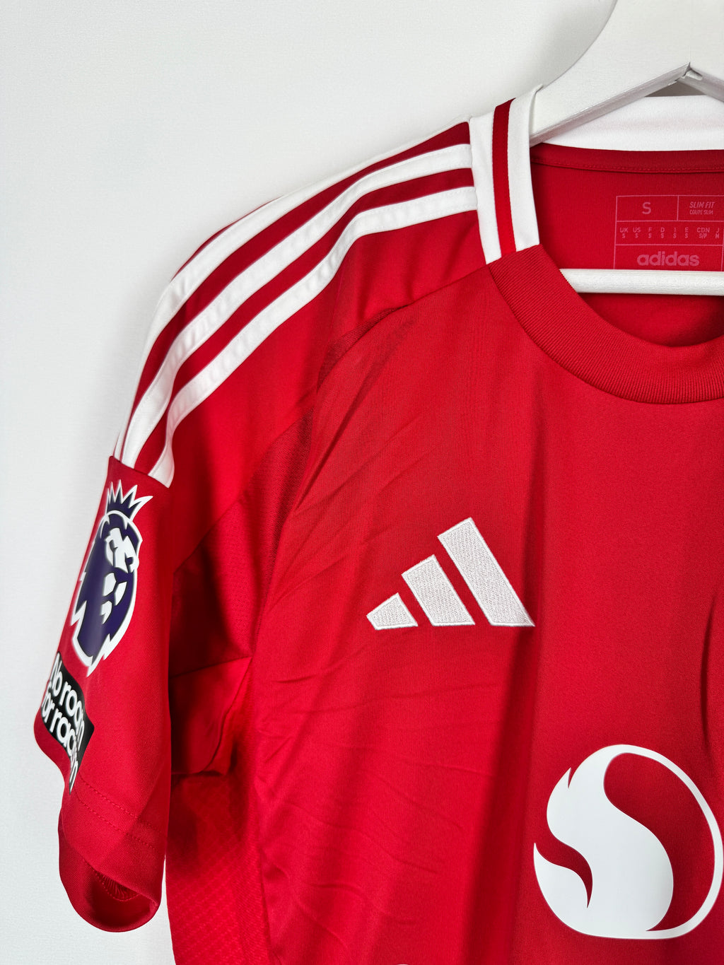 NEW MANCHESTER UNITED FOOTBALL JERSEY 2024/2025 HOME - MAZRAOUI #3 (S)