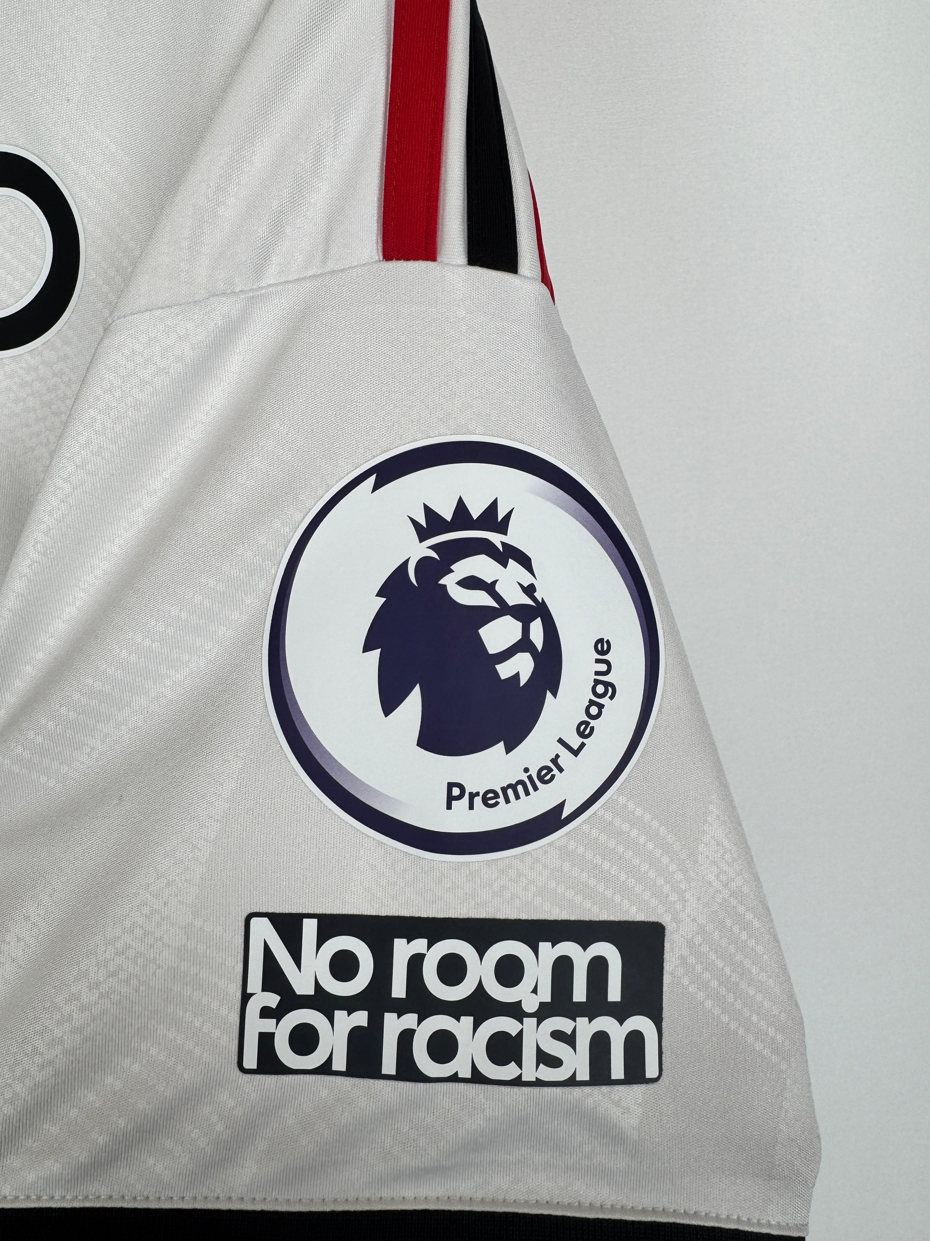 MANCHESTER UNITED 2022/2023 AWAY FOOTBALL JERSEY - RONALDO #7 (L)