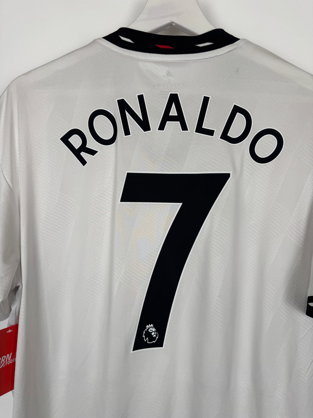 MANCHESTER UNITED 2022/2023 AWAY FOOTBALL JERSEY - RONALDO #7 (L)
