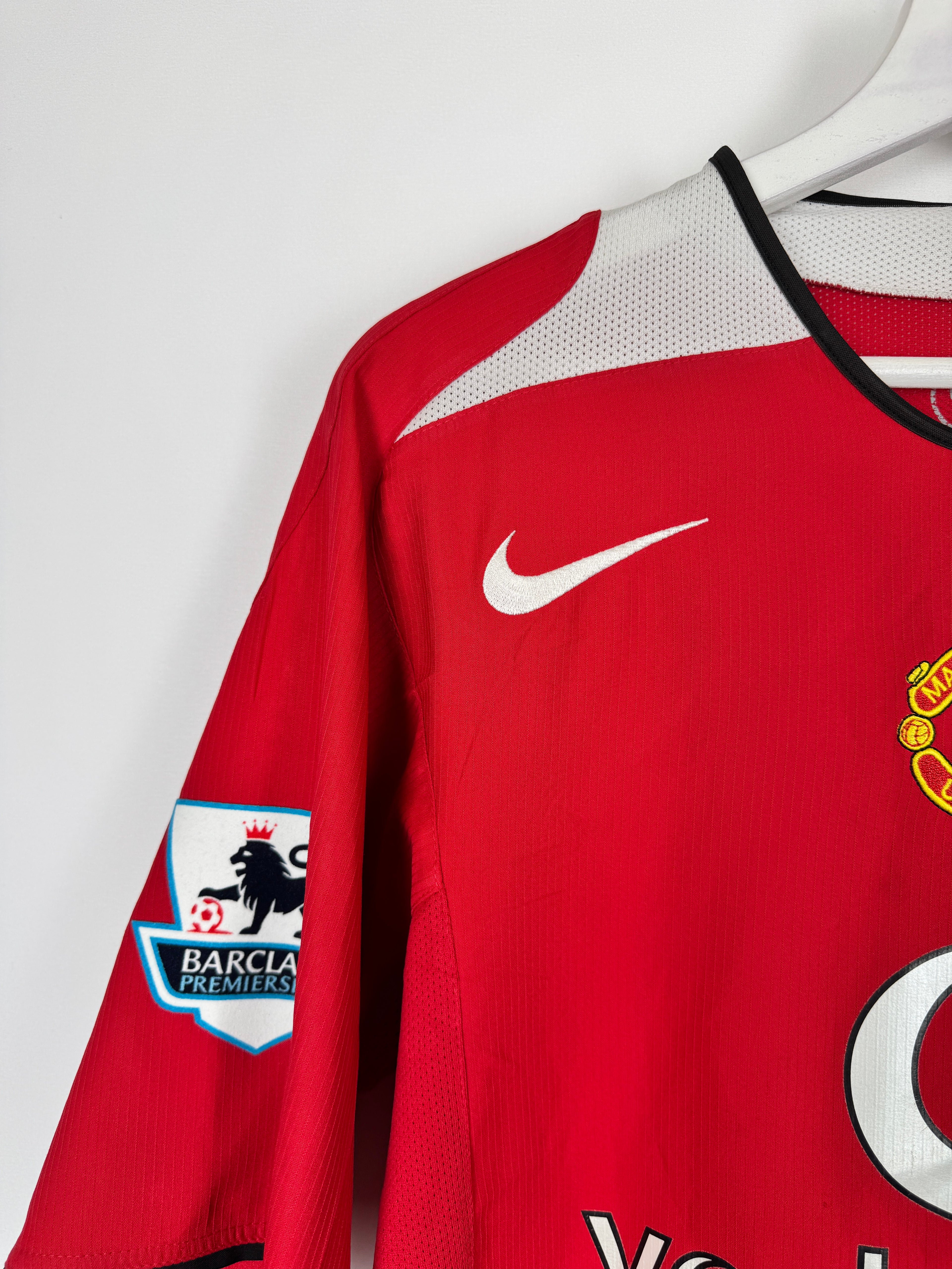 MANCHESTER UNITED 2004/2005 HOME FOOTBALL SHIRT - RONALDO #7 VELVET (M)