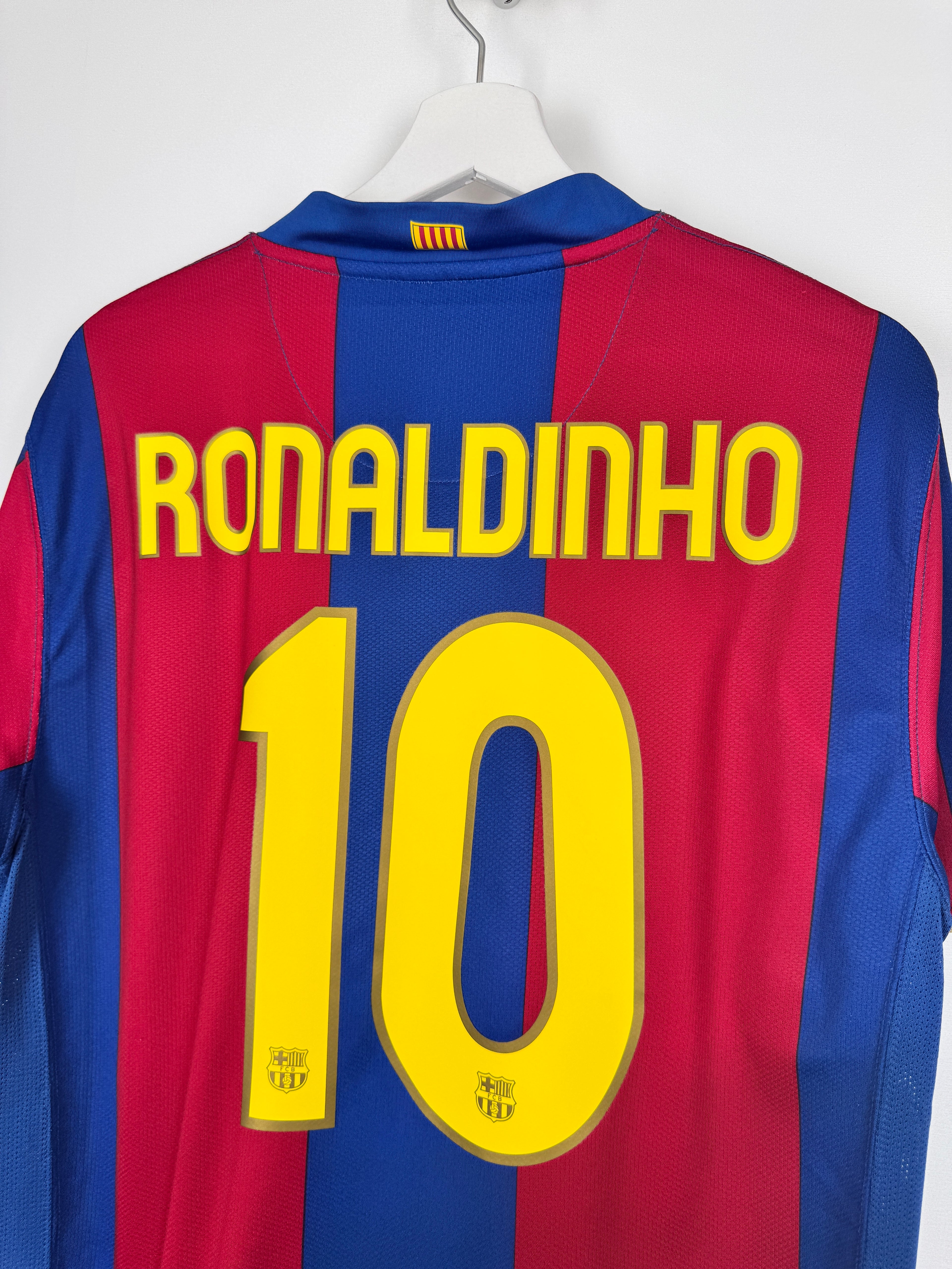 MAILLOT DE FOOTBALL BARCELONE 2007/2008 DOMICILE - RONALDINHO #10 (L)