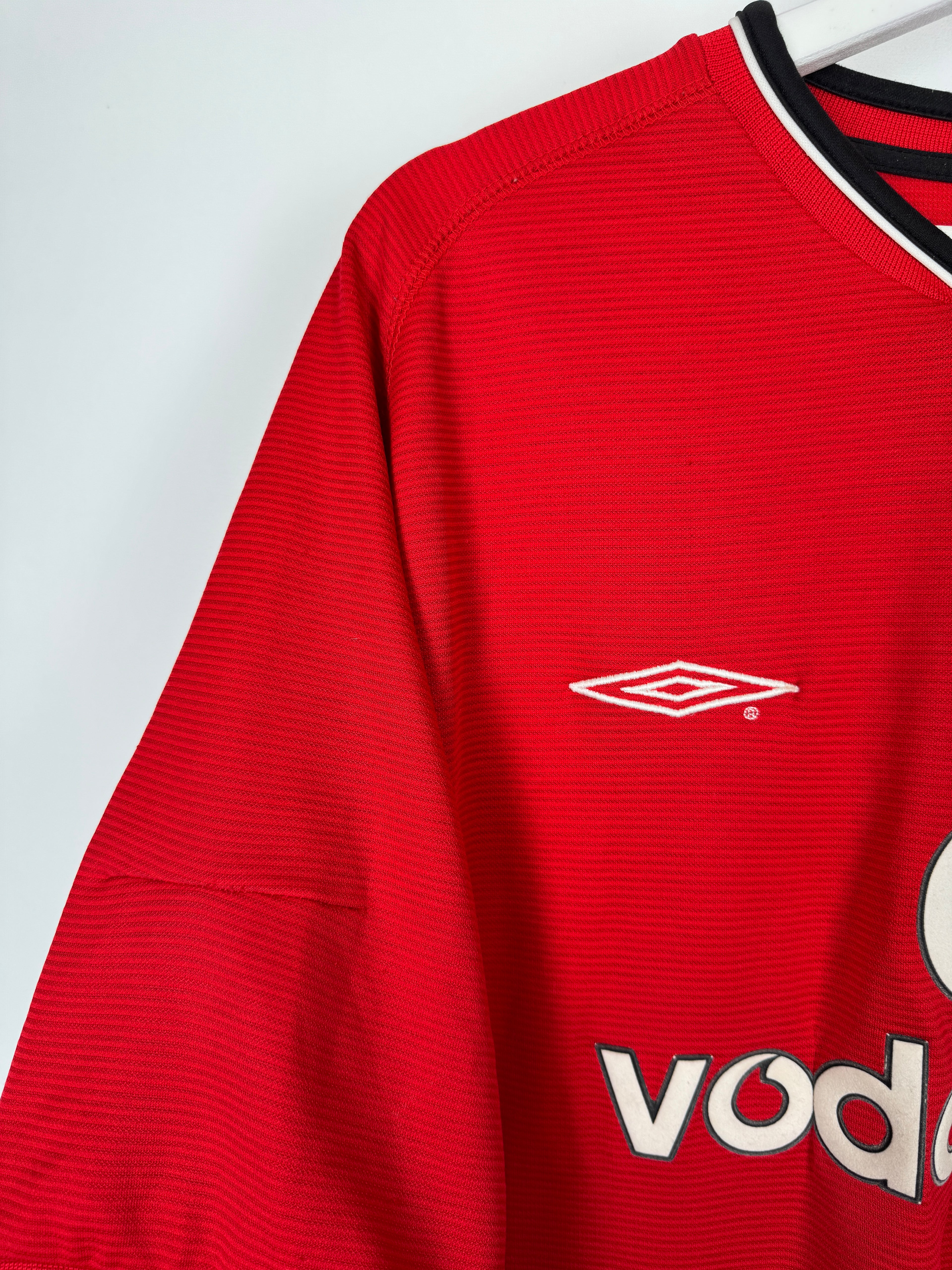 MANCHESTER UNITED 2000/2001 HOME FOOTBALL SHIRT - BECKHAM #7 VELVET (L)