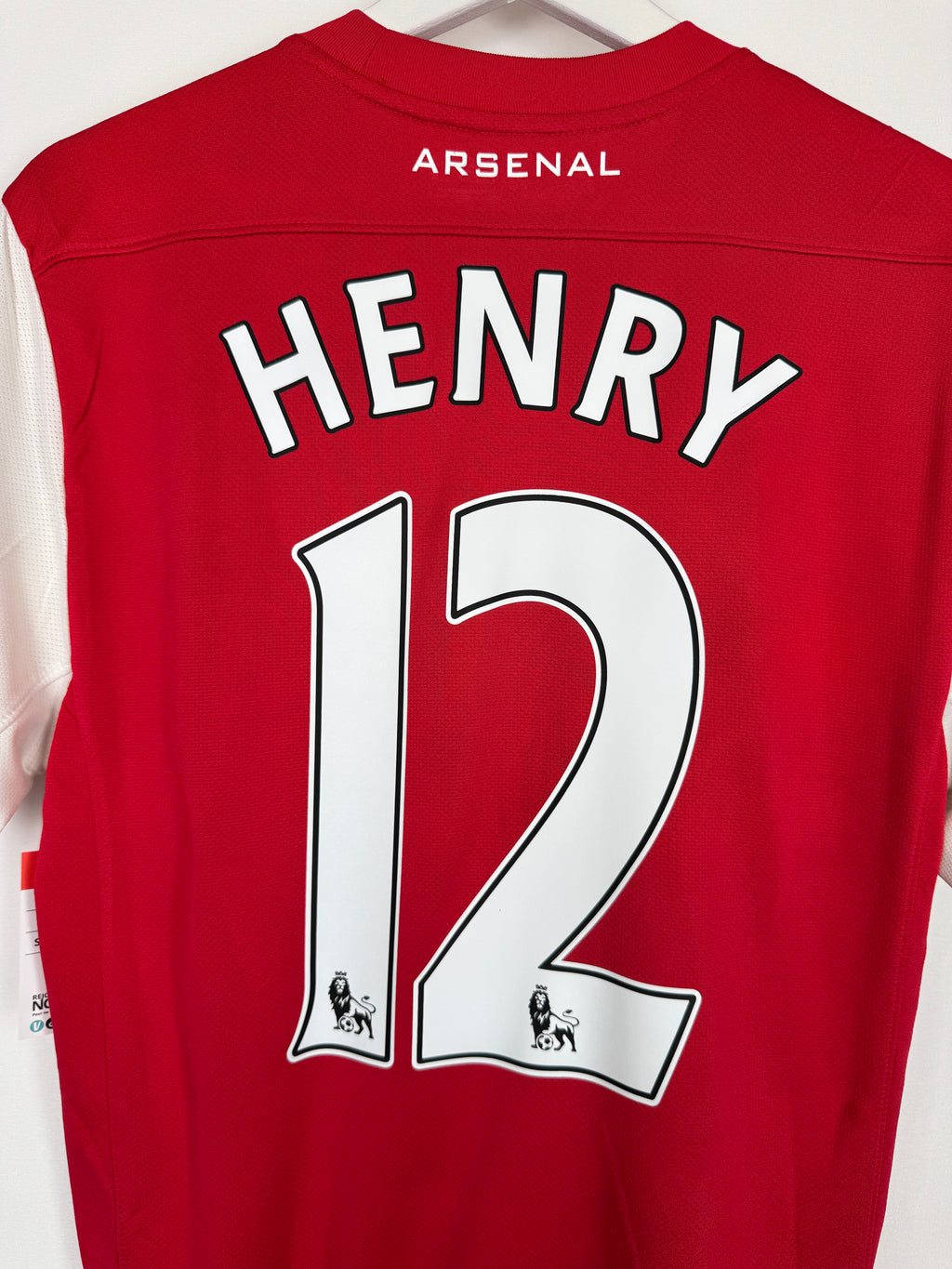 ARSENAL FOOTBALL JERSEY 2011/2012 HOME - HENRY #12 (S)