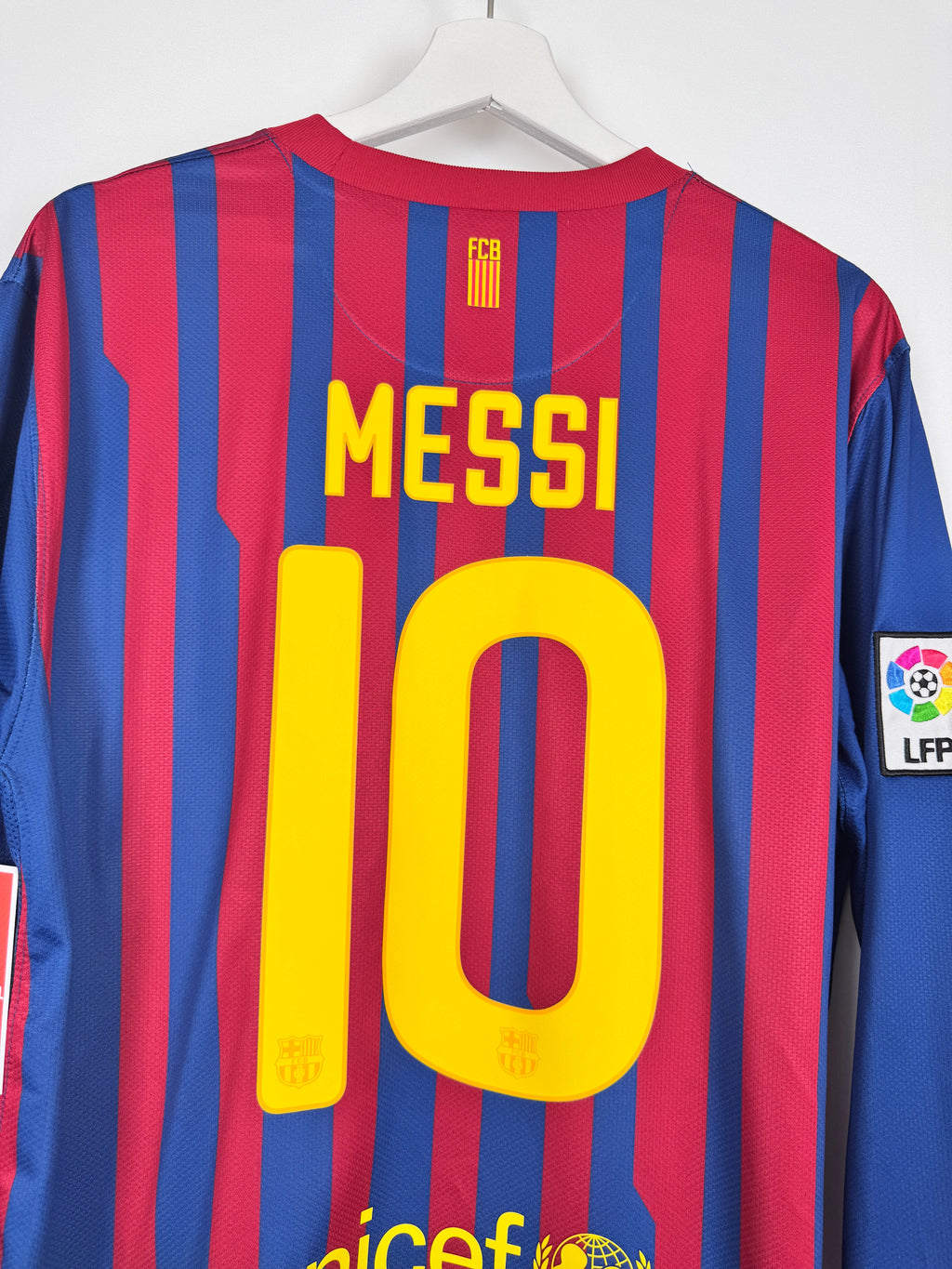 MAILLOT DE FOOTBALL BARCELONE 2011/2012 DOMICILE MANCHES LONGUES - LEO MESSI #10 (L)