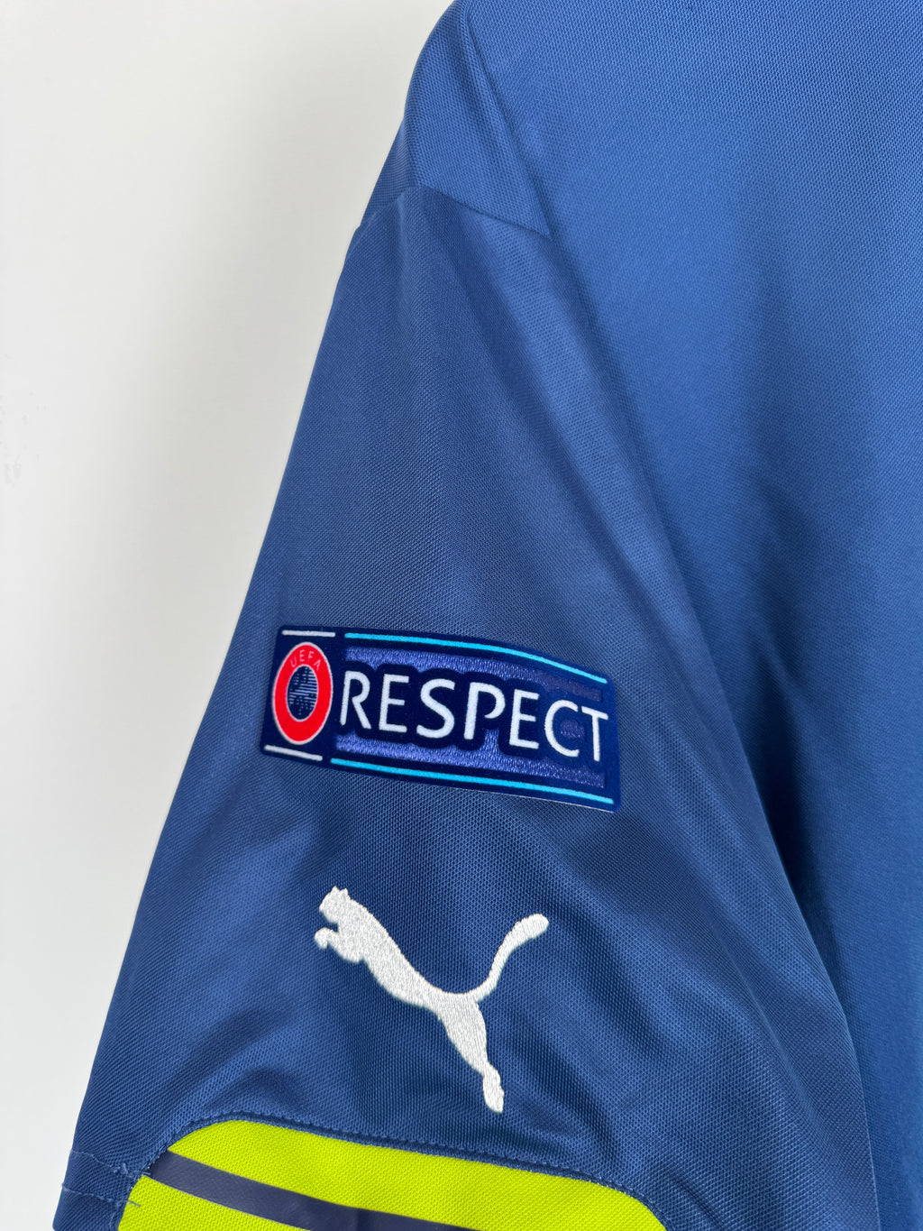 ARSENAL 2014/2015 THIRD FOOTBALL SHIRT - OZIL #11 (XL)