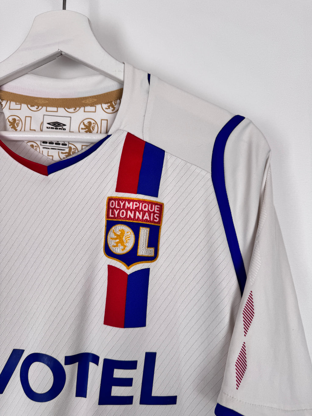 MAILLOT DE FOOTBALL OLYMPIQUE LYONNAIS 2008/2009 DOMICILE - JUNINHO #8 (M)