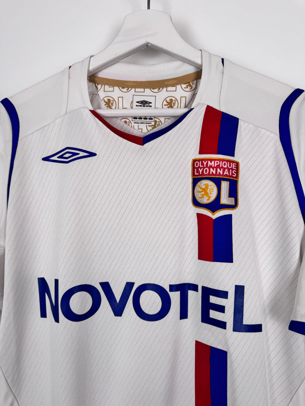 MAILLOT DE FOOTBALL OLYMPIQUE LYONNAIS 2008/2009 DOMICILE - JUNINHO #8 (M)