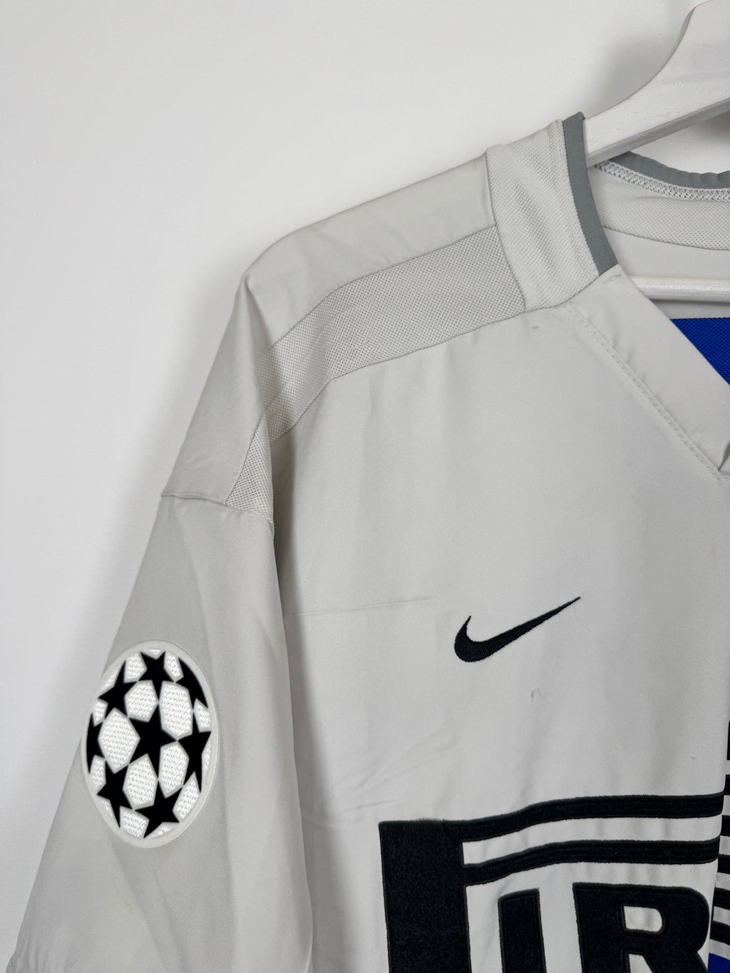 INTER MILAN 2002/2004 AWAY FOOTBALL SHIRT - VIERI #32 (M)