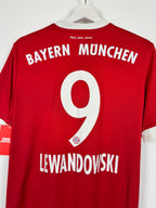 2017/2018 BAYERN MUNICH HOME FOOTBALL JERSEY - LEWANDOWSKI #9 (S)