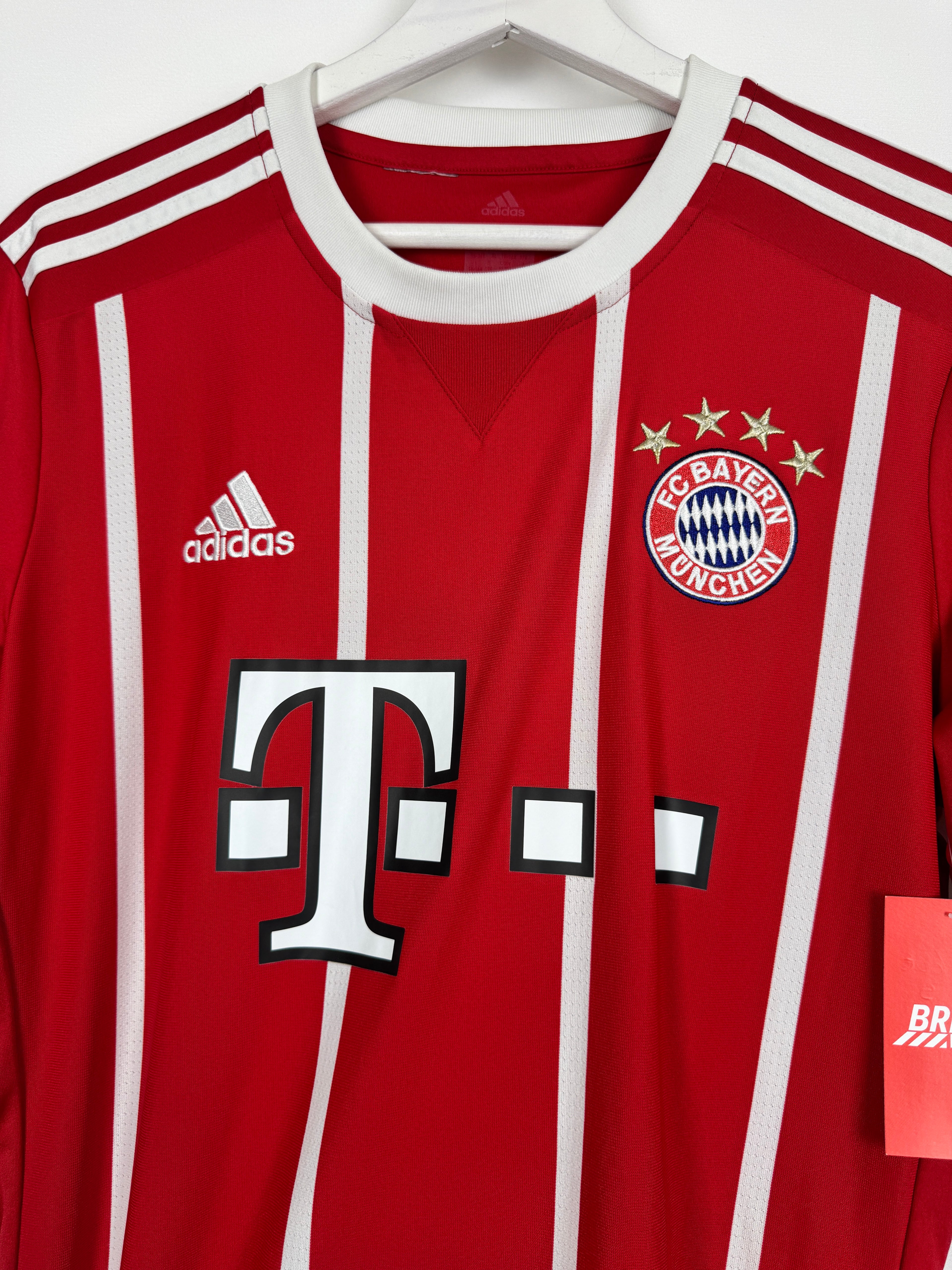 2017/2018 BAYERN MUNICH HOME FOOTBALL JERSEY - LEWANDOWSKI #9 (S)