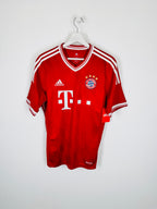 BAYERN MUNICH 2013/2014 HOME FOOTBALL SHIRT - ROBBEN #10 (S)
