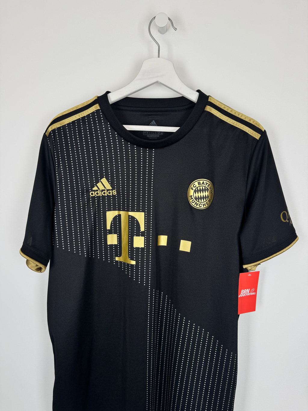 BAYERN MUNICH 2021/2022 AWAY FOOTBALL SHIRT (L)
