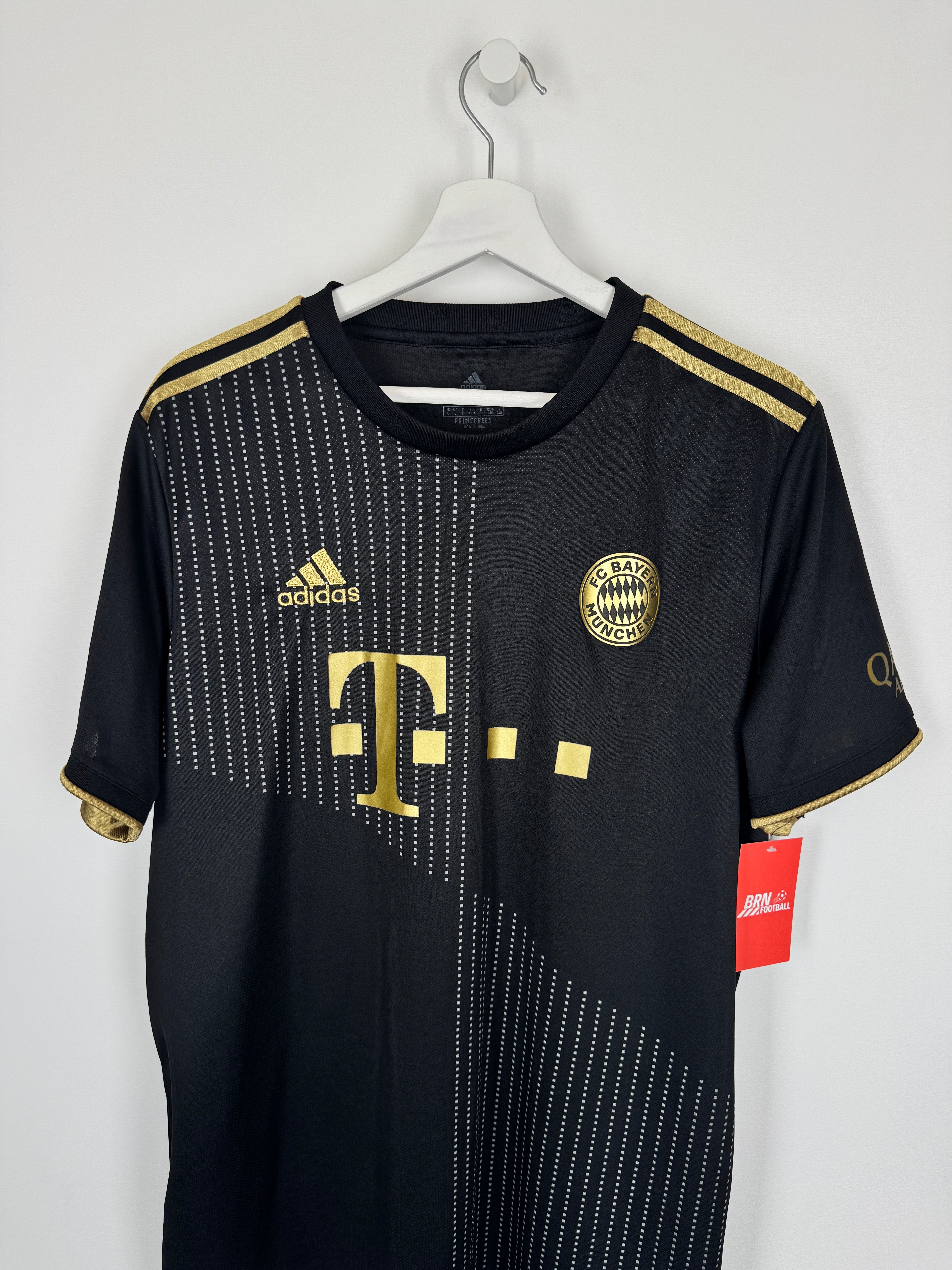 BAYERN MUNICH 2021/2022 AWAY FOOTBALL SHIRT (L)