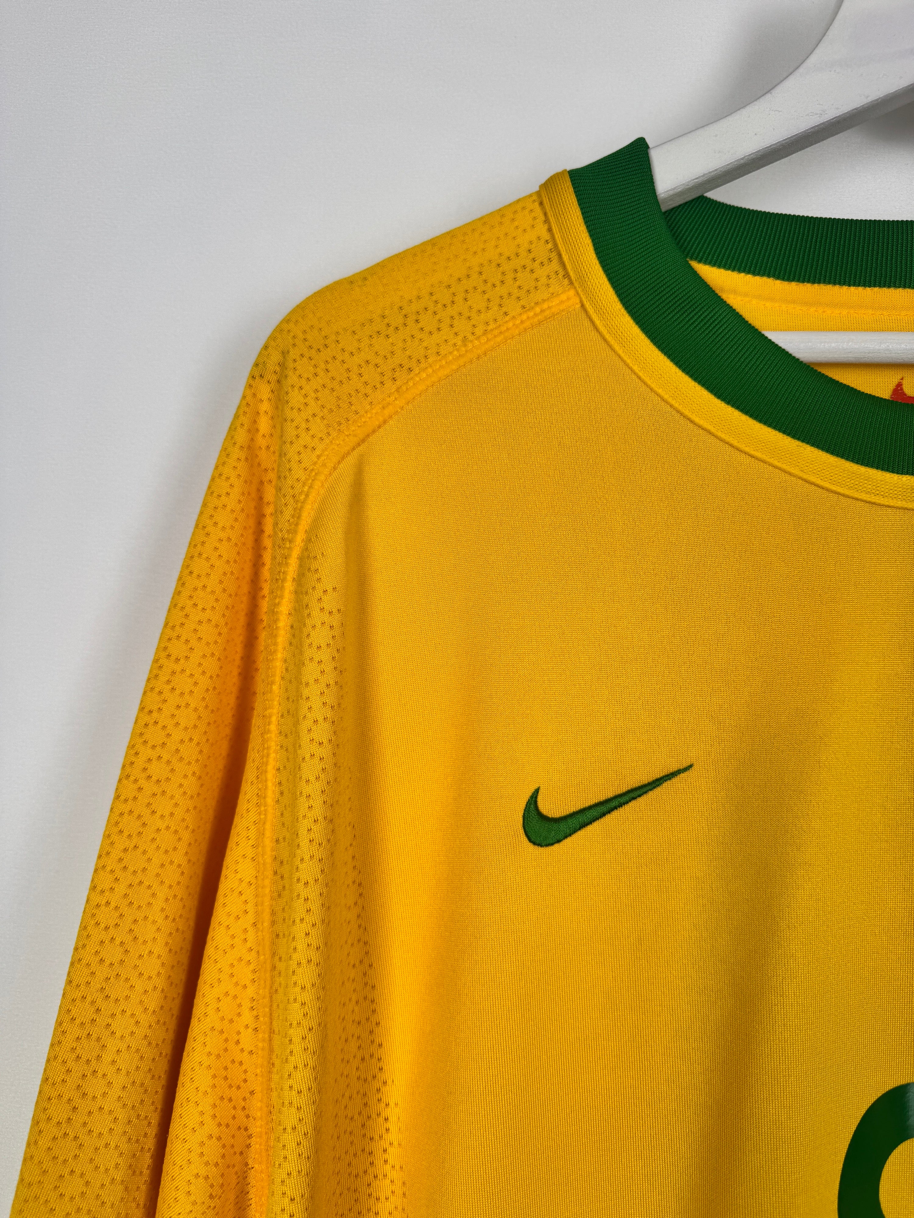 BRAZIL 2000 HOME FOOTBALL SHIRT - RONALDO #9 (XL)