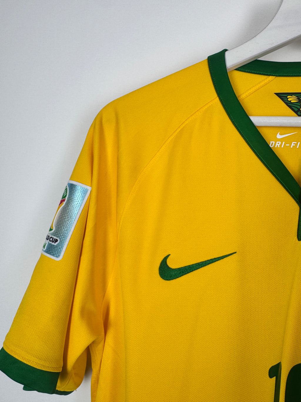 BRAZIL 2014 HOME FOOTBALL SHIRT - NEYMAR JR #10 (M)