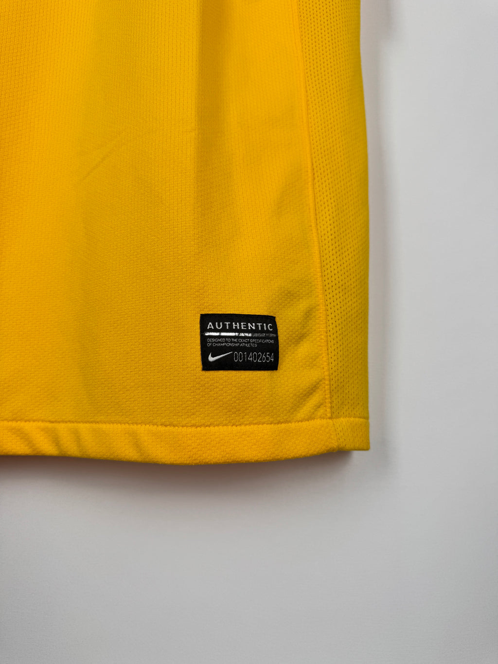 BRAZIL 2010 HOME FOOTBALL SHIRT - KAKA #10 (S)