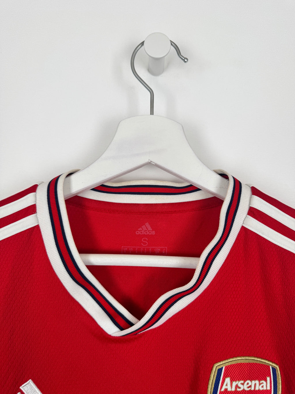 ARSENAL 2019/2020 HOME FOOTBALL SHIRT - PEPE #19 (S)