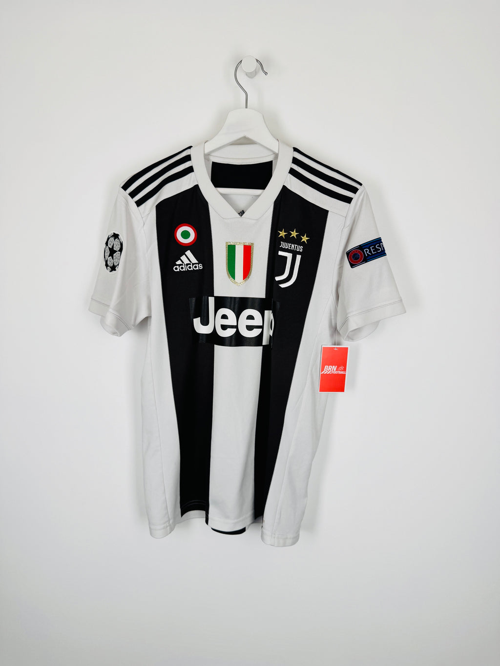 JUVENTUS 2018/2019 HOME FOOTBALL JERSEY - RONALDO #7 (S)