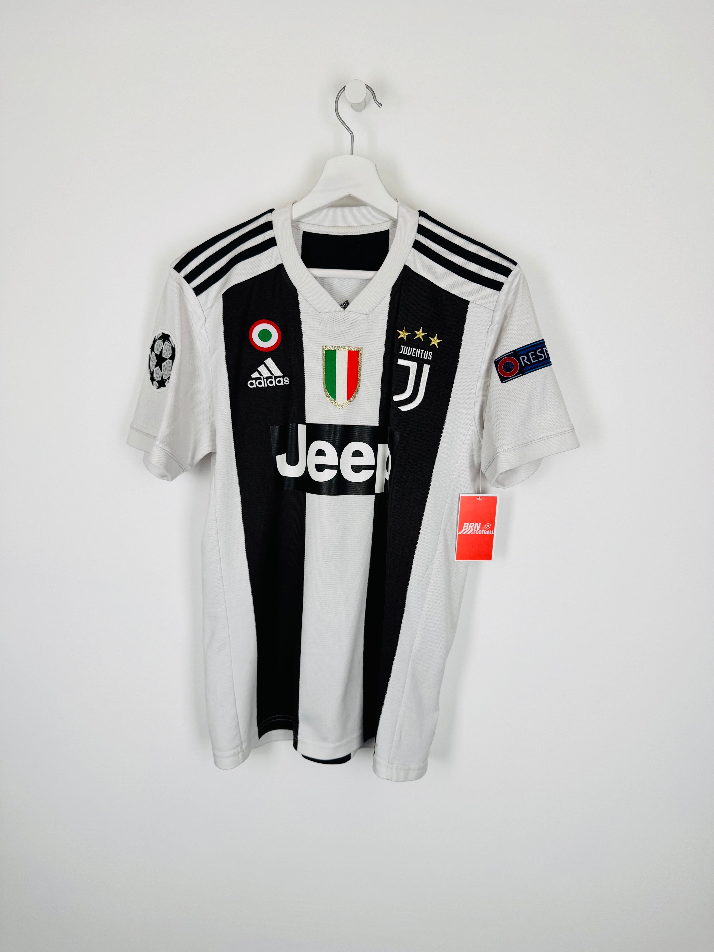 JUVENTUS 2018/2019 HOME FOOTBALL JERSEY - RONALDO #7 (S)