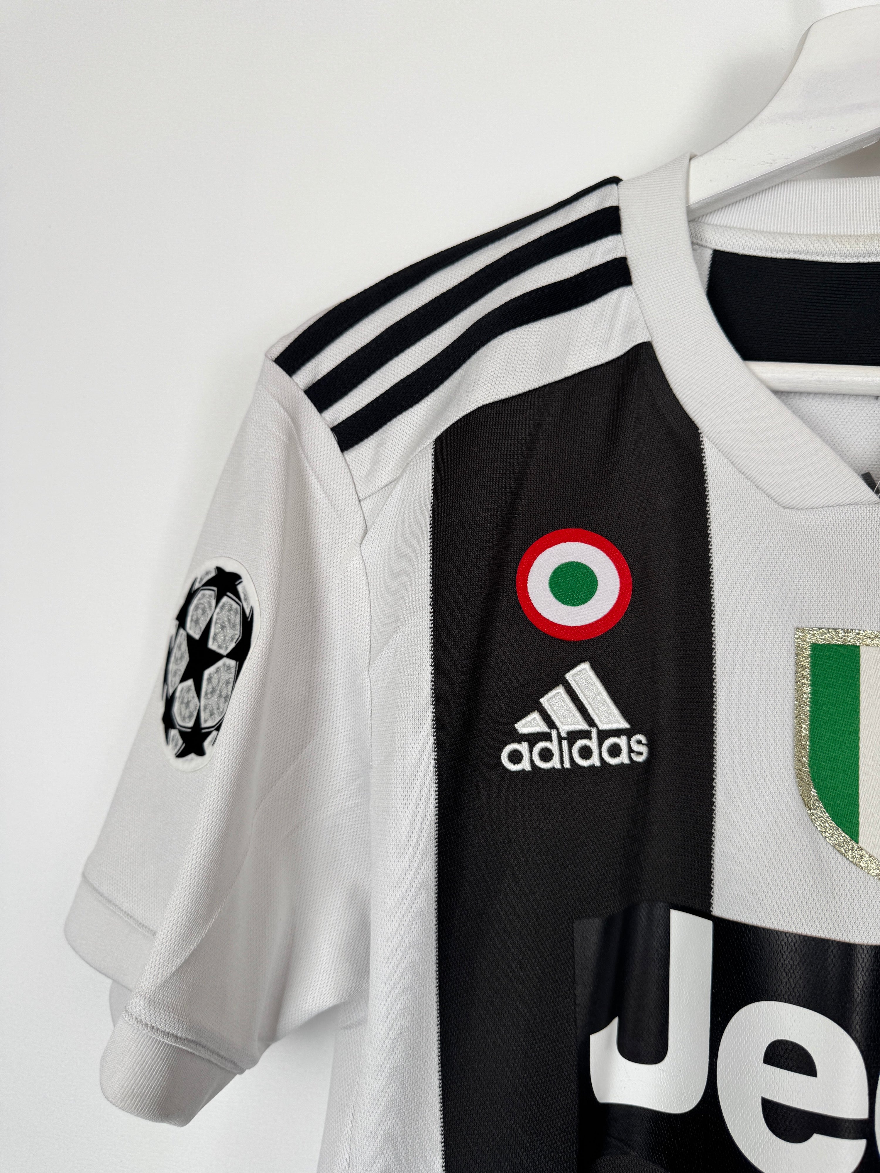 JUVENTUS 2018/2019 HOME FOOTBALL JERSEY - RONALDO #7 (S)