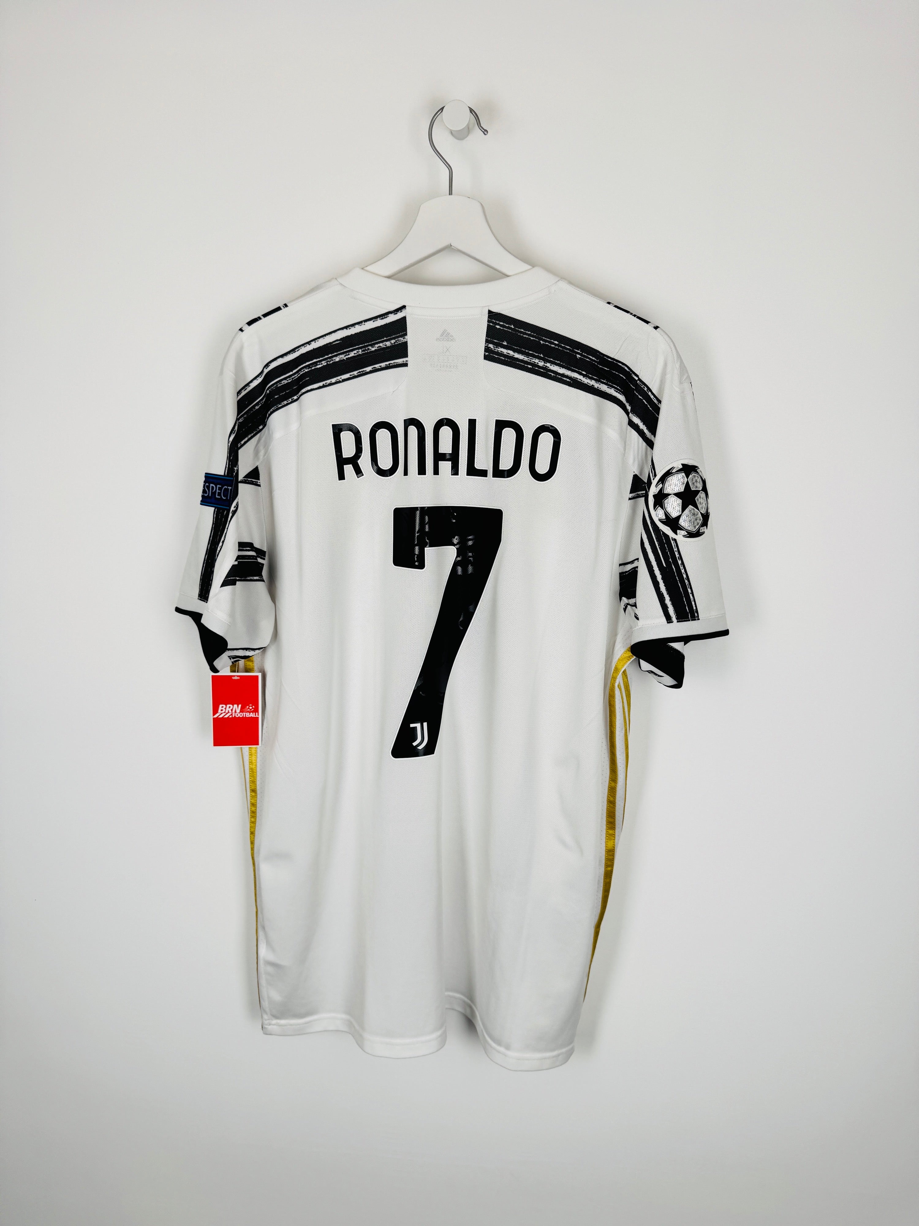 Maillot Juventus 2017/18 vintage floqué Buffon – Vintage Football Area