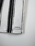 JUVENTUS 2020/2021 HOME FOOTBALL JERSEY - RONALDO #7 (XL)