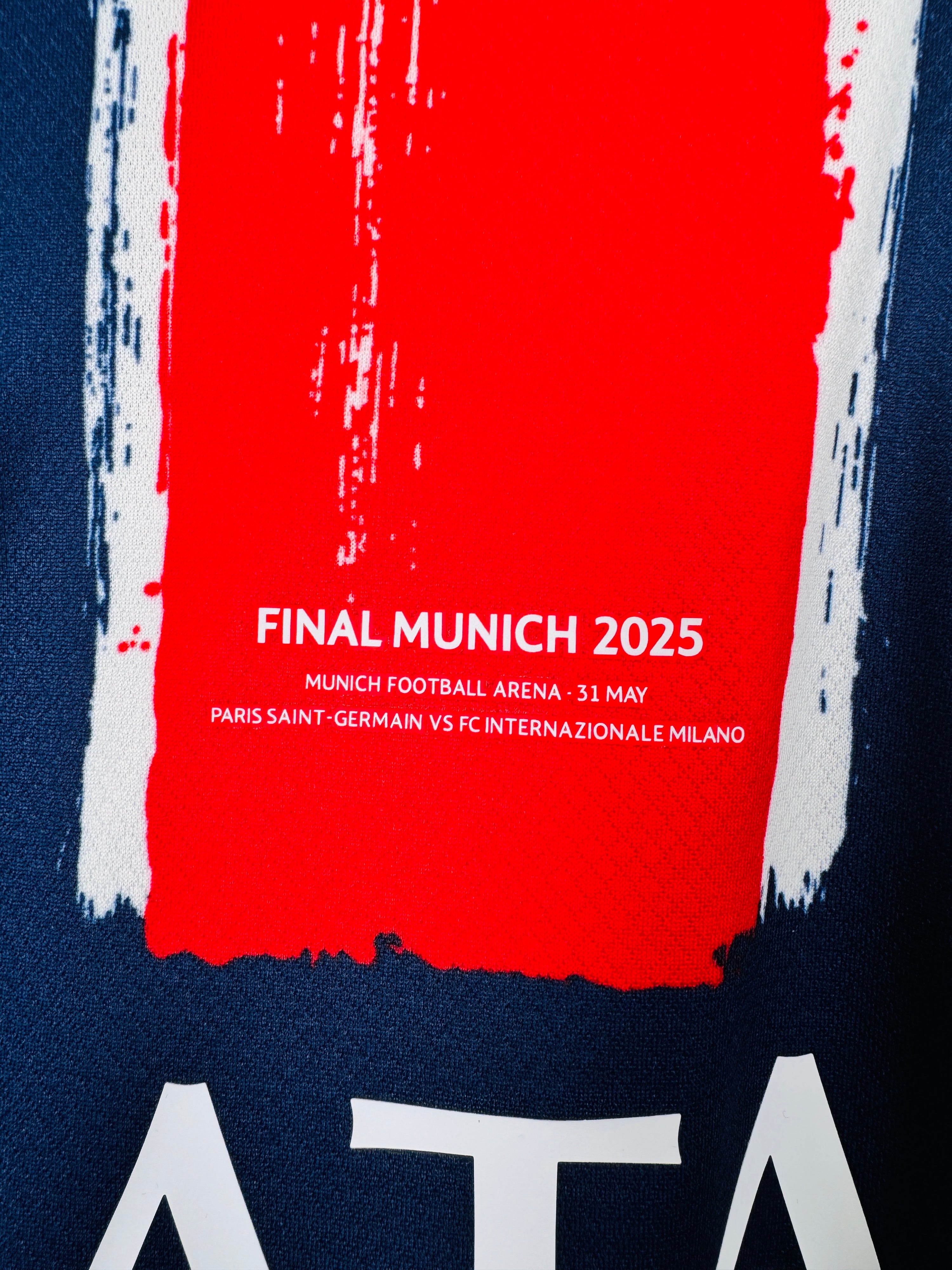 PSG 2024/2025 HOME FOOTBALL SHIRT MUNICH 2025 FINAL NEW - D.DOUÉ #14 (S)