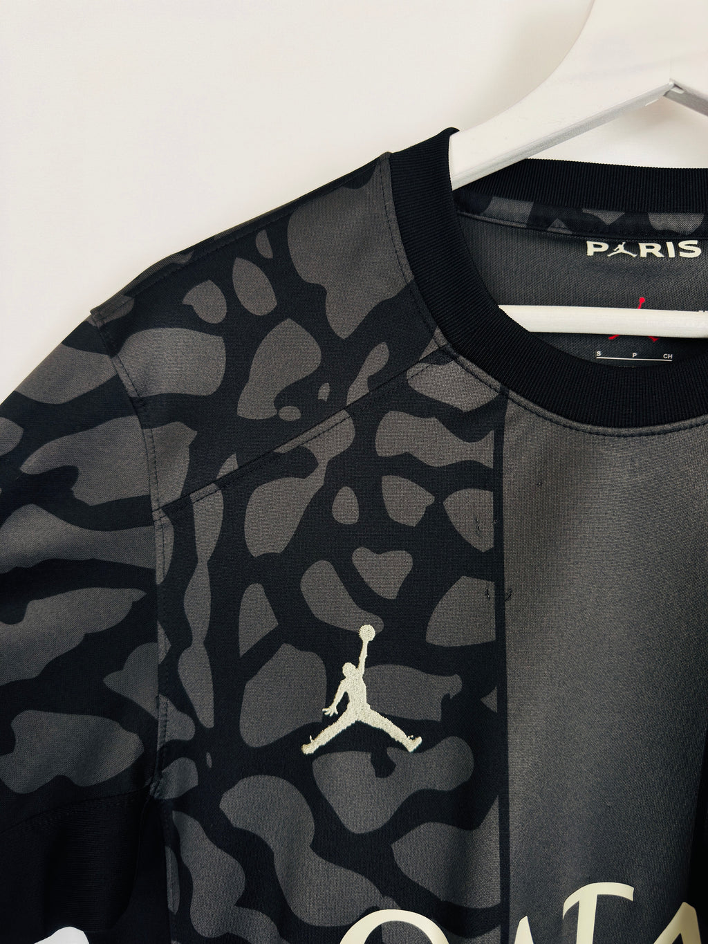 PSG 2023/2024 THIRD FOOTBALL JERSEY - MBAPPÉ #7 (S)