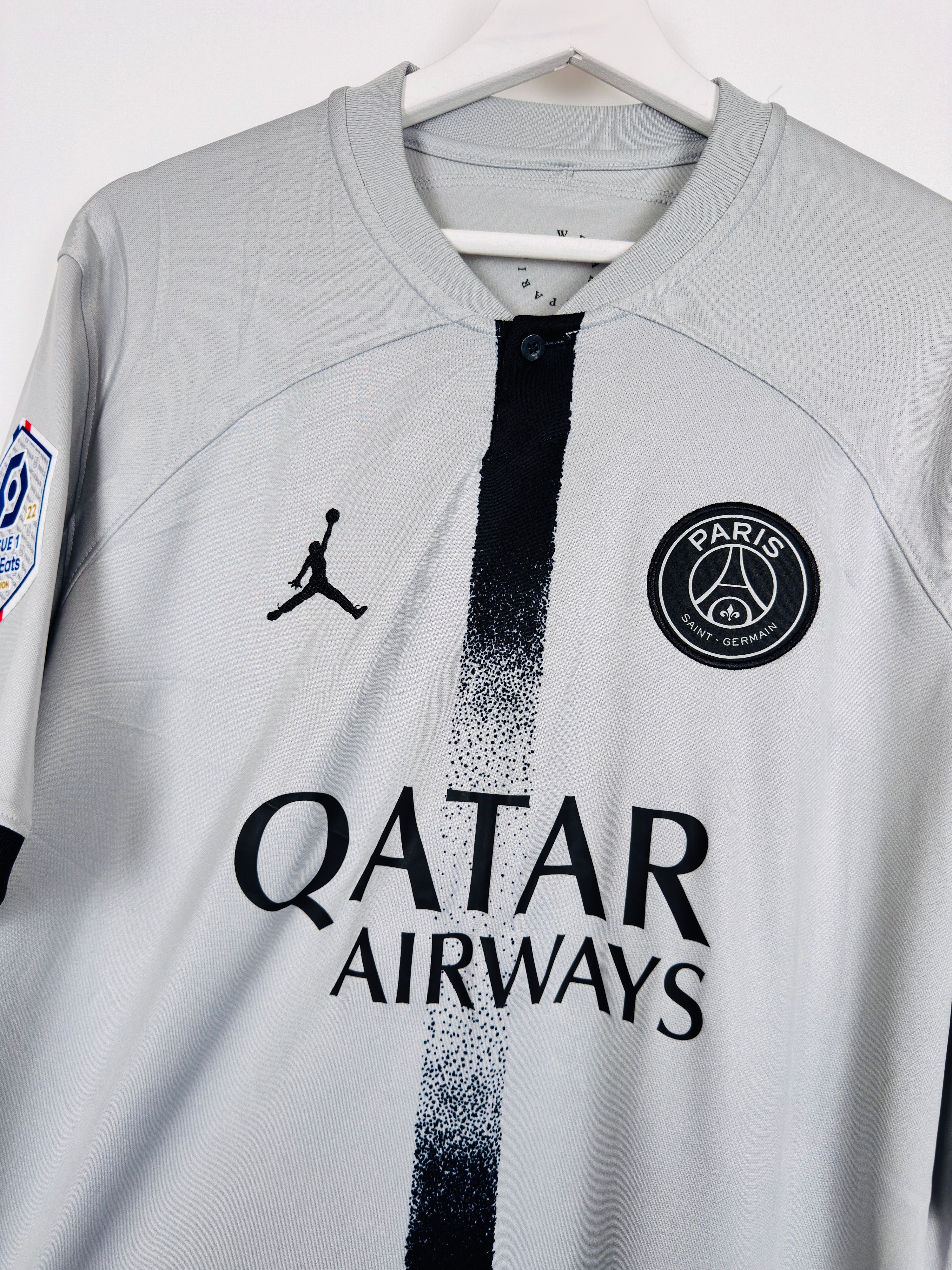 PSG 2022/2023 AWAY FOOTBALL JERSEY - HAKIMI #2 (L)