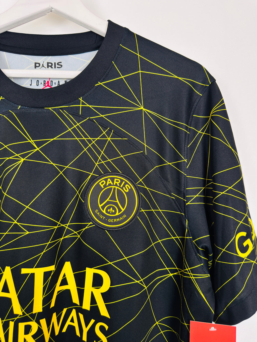 PSG 2022/2023 FOURTH FOOTBALL JERSEY - MBAPPÉ #7 (L)