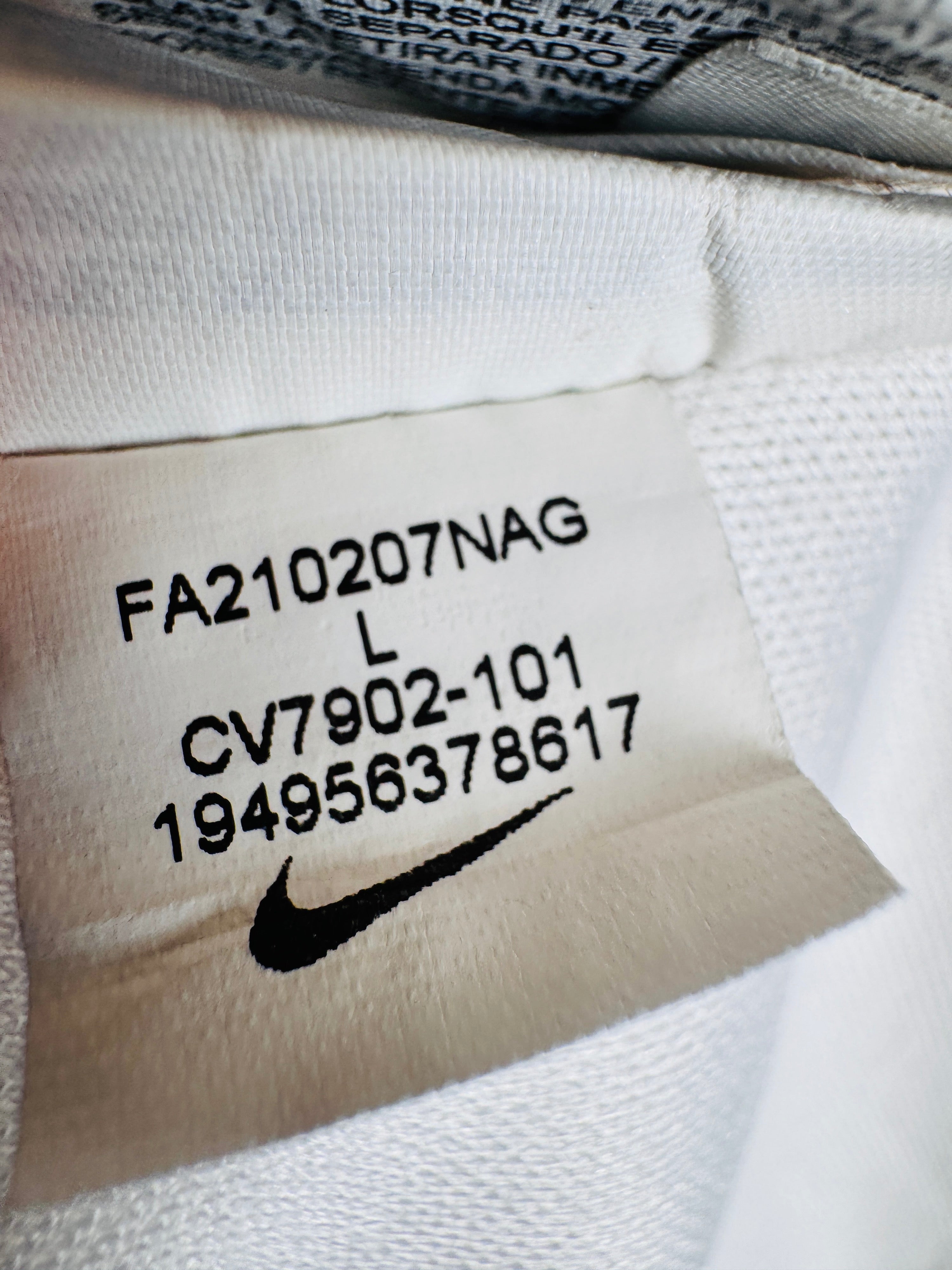 PSG 2021/2022 AWAY FOOTBALL JERSEY - MESSI #30 (L)
