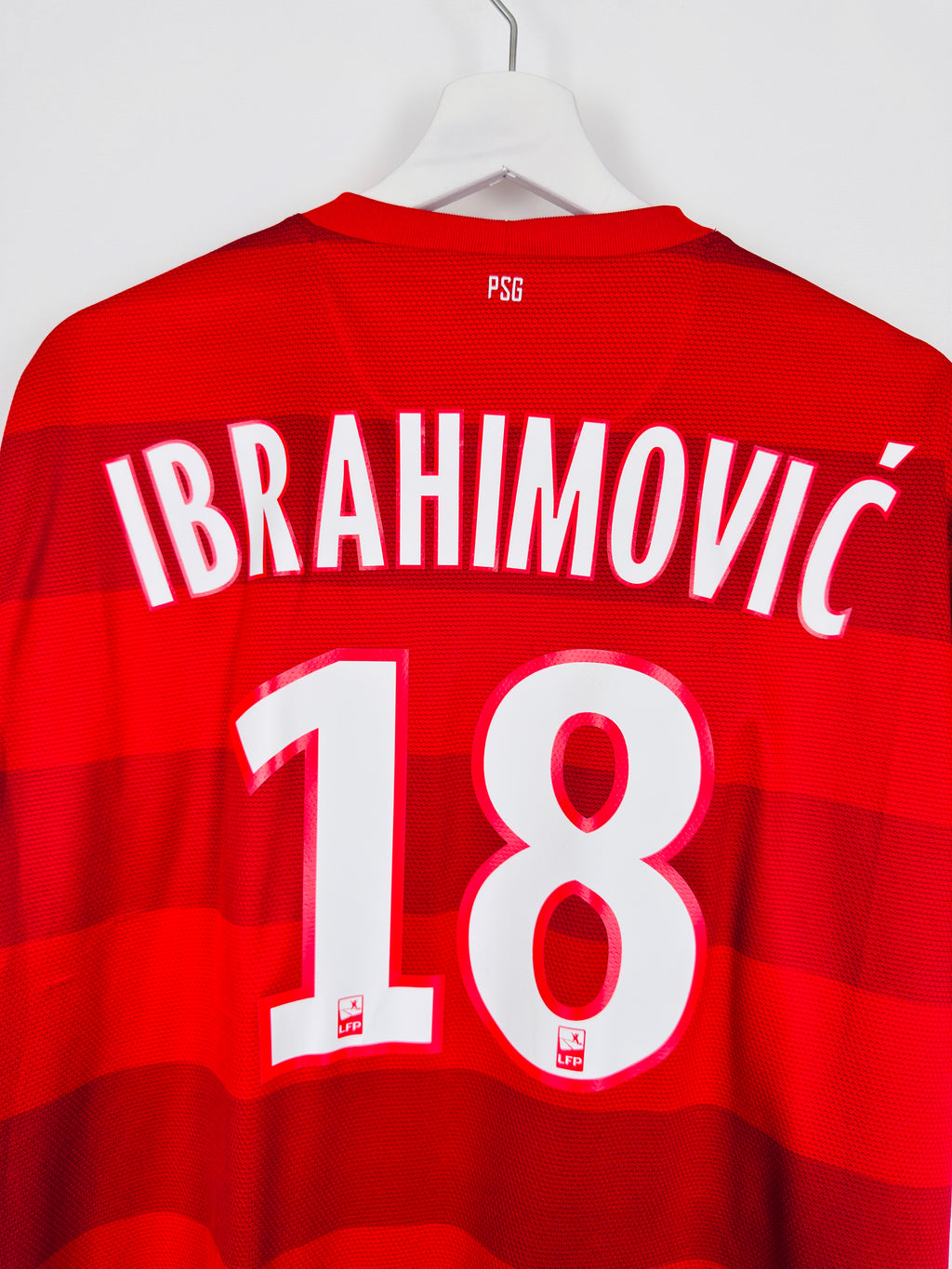 PSG 2012/2013 AWAY FOOTBALL SHIRT - IBRAHIMOVIC #18 (XL)