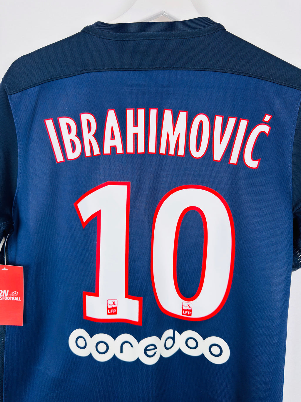 PSG 2015/2016 HOME FOOTBALL JERSEY - IBRAHIMOVIC #10 (S)