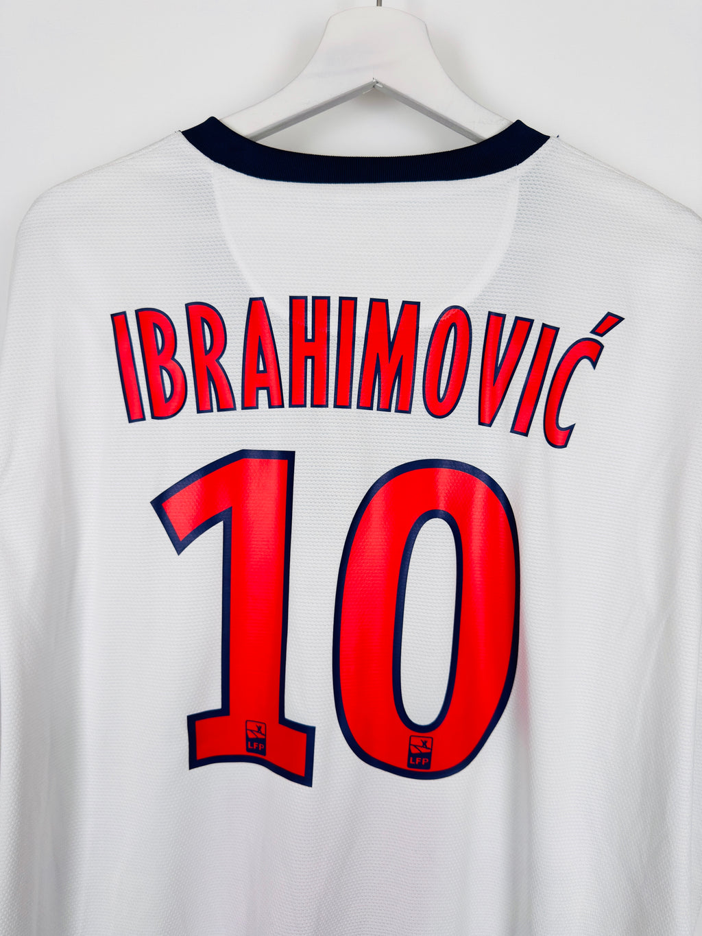 PSG 2013/2014 AWAY FOOTBALL SHIRT - IBRAHIMOVIC #10 (XL)