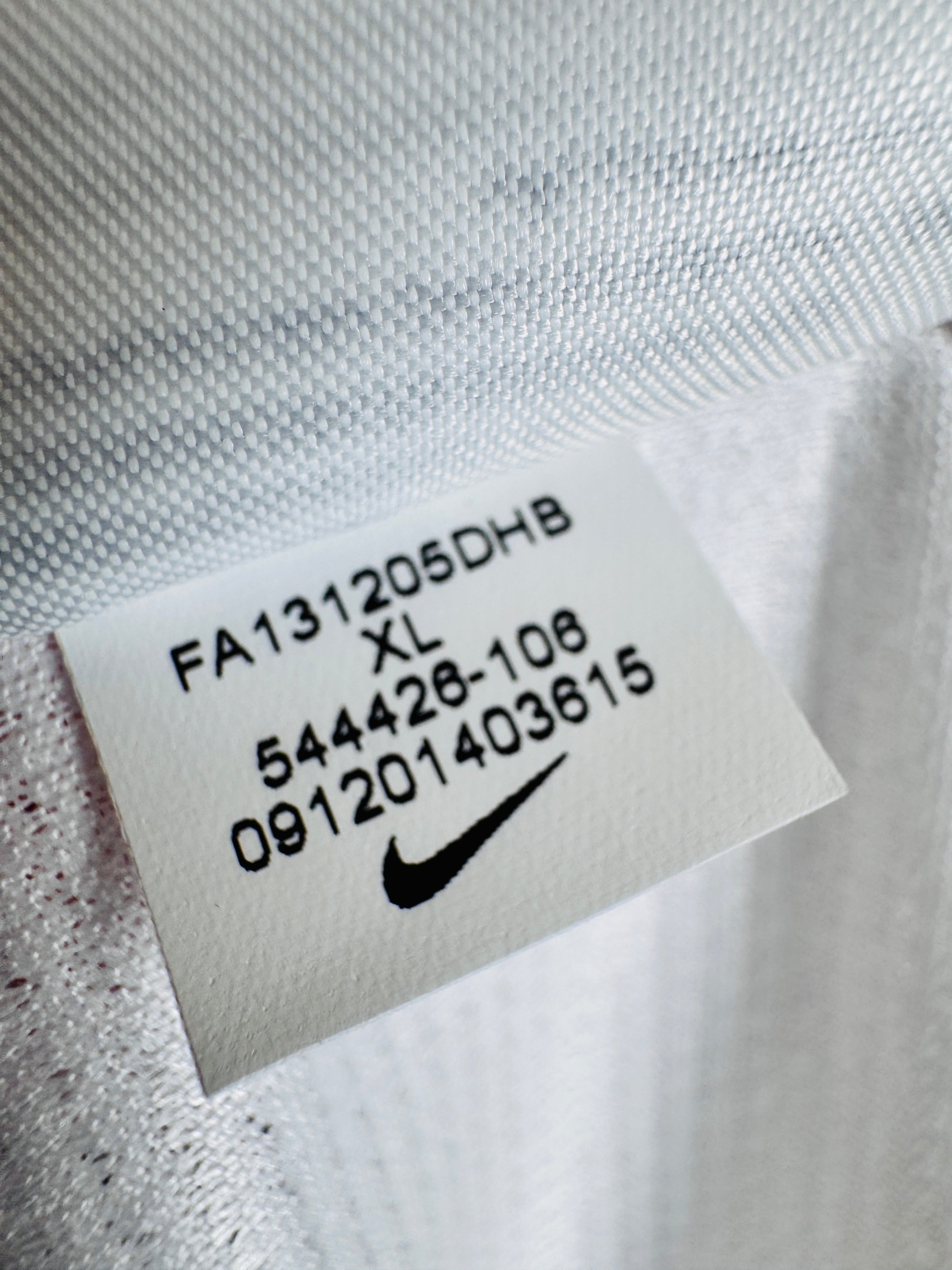 PSG 2013/2014 AWAY FOOTBALL SHIRT - IBRAHIMOVIC #10 (XL)