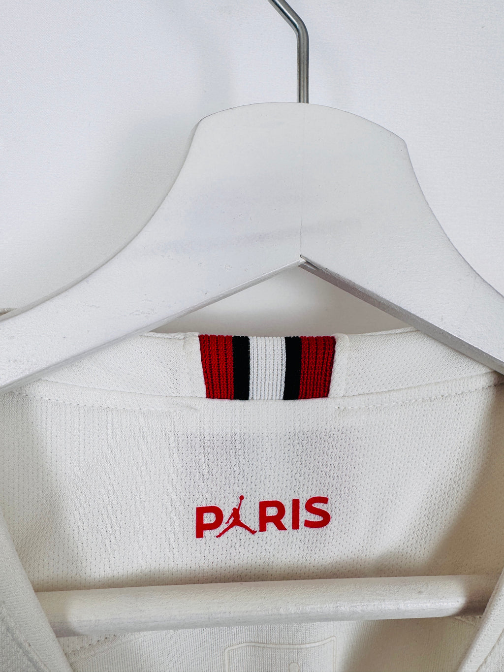 PSG 2018/2019 FOURTH FOOTBALL SHIRT (WOMEN'S SIZE M)