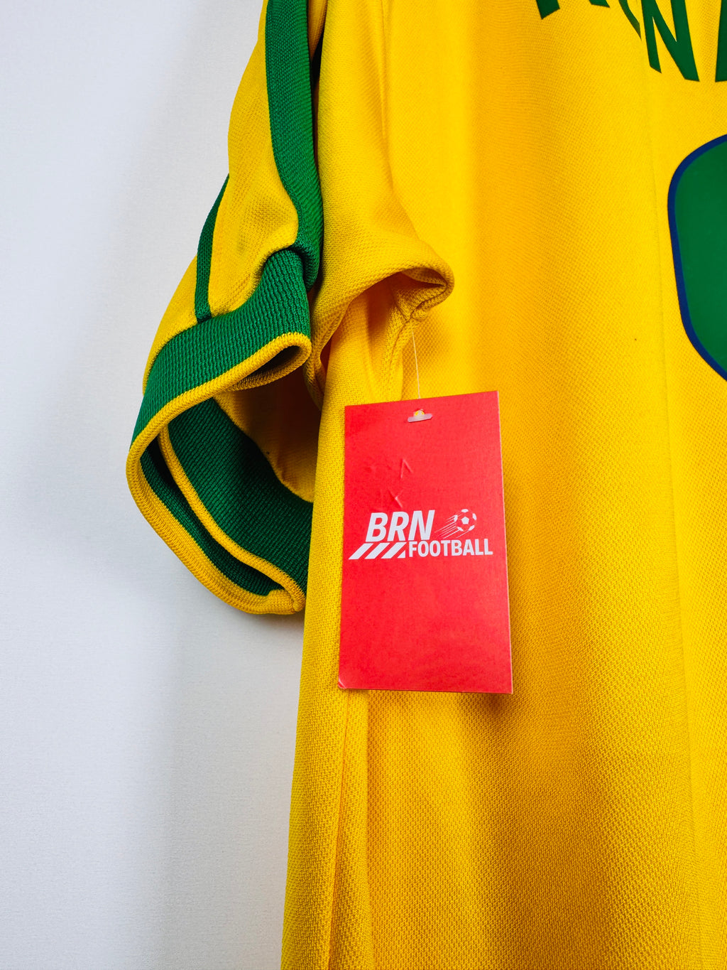 BRAZIL 1998 HOME FOOTBALL JERSEY - RONALDO #9 (XL)