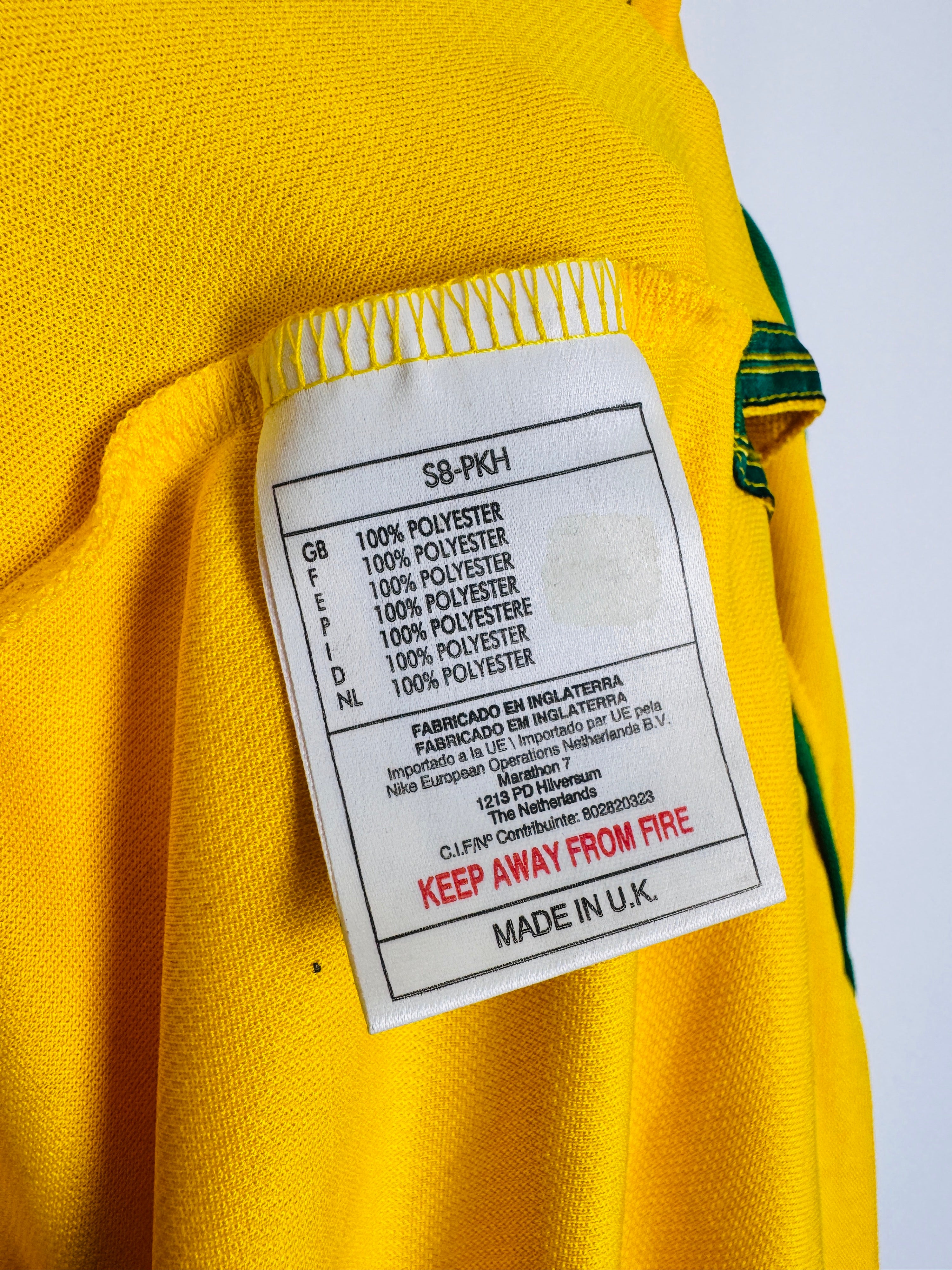 BRAZIL 1998 HOME FOOTBALL JERSEY - RONALDO #9 (XL)